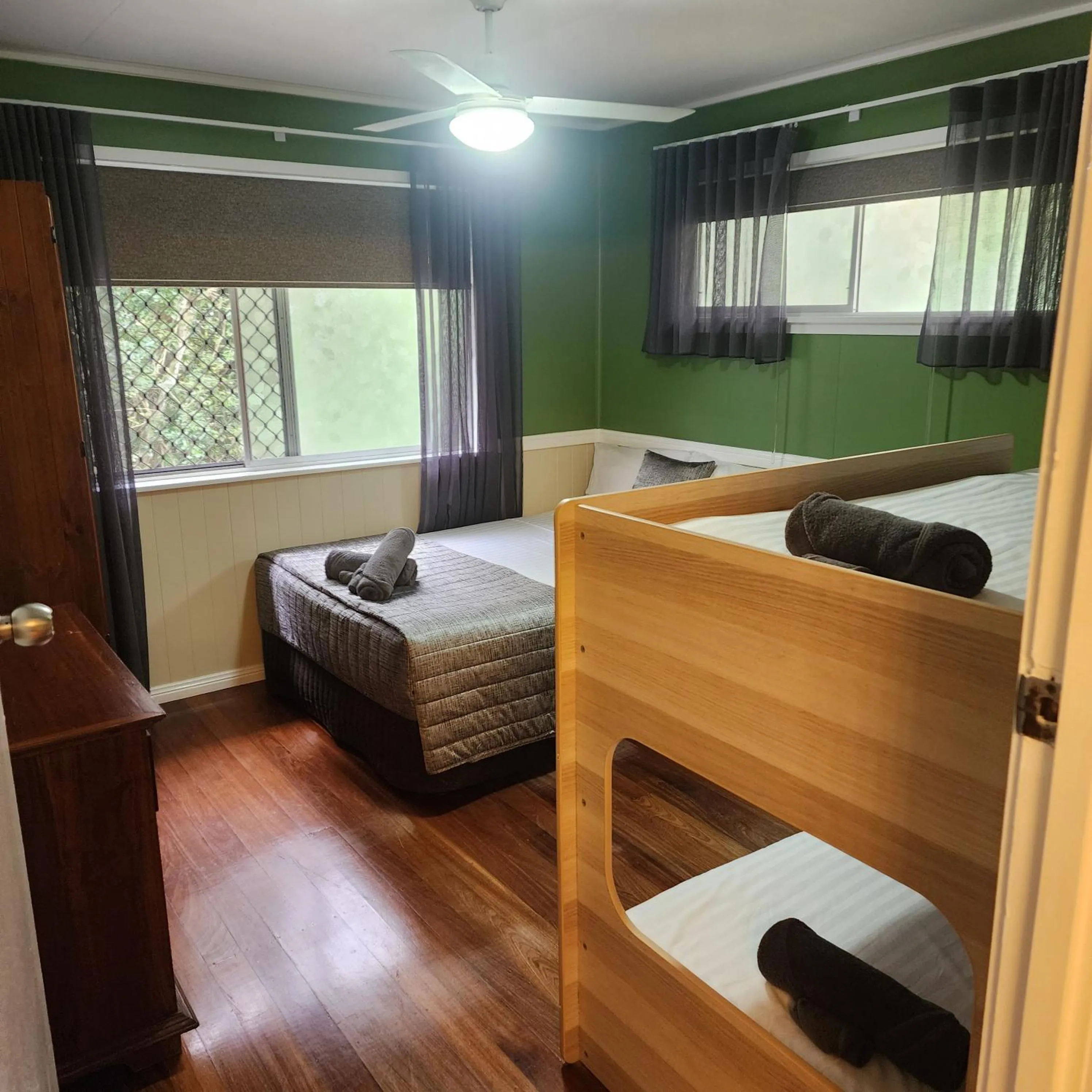 Bed in Atherton Hinterland Motel