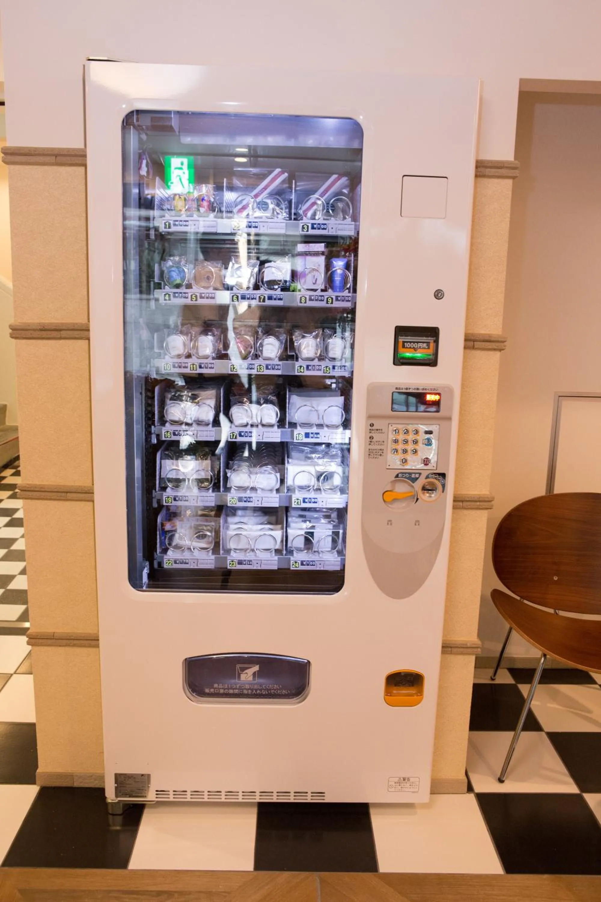 Area and facilities in Kariyushi LCH. Izumizaki Kencho Mae