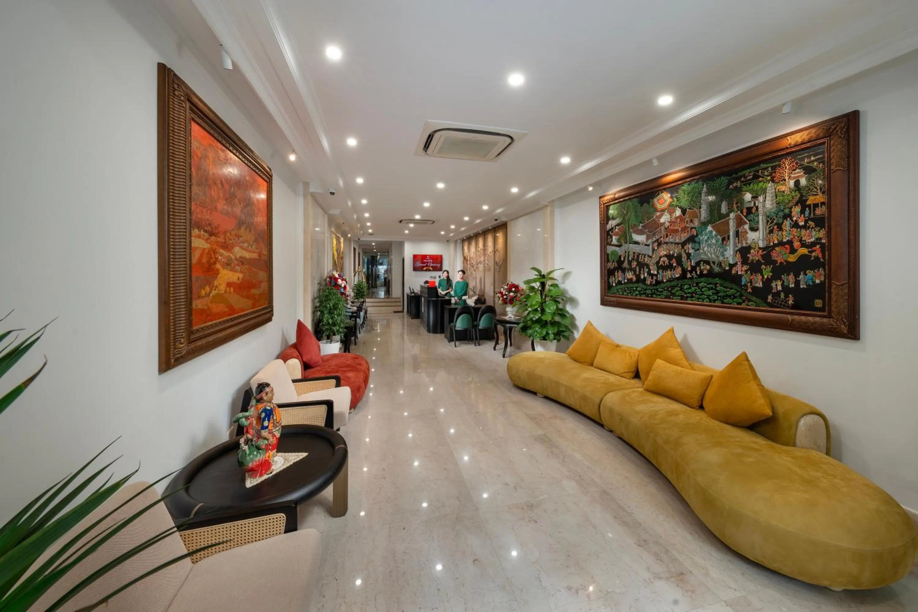 Staff in SQ Hang Gai Hotel & Spa