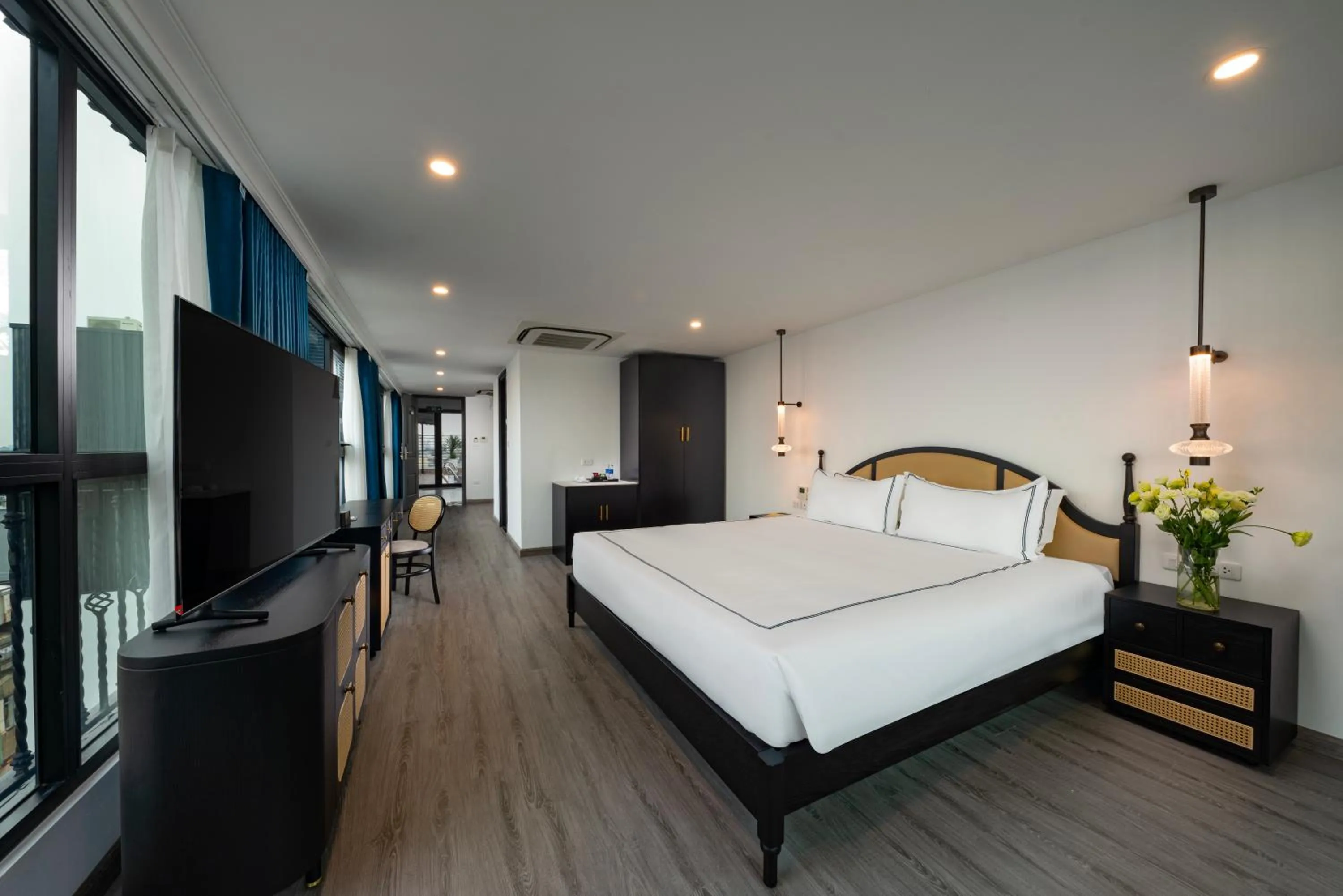 Bed in SQ Hang Gai Hotel & Spa