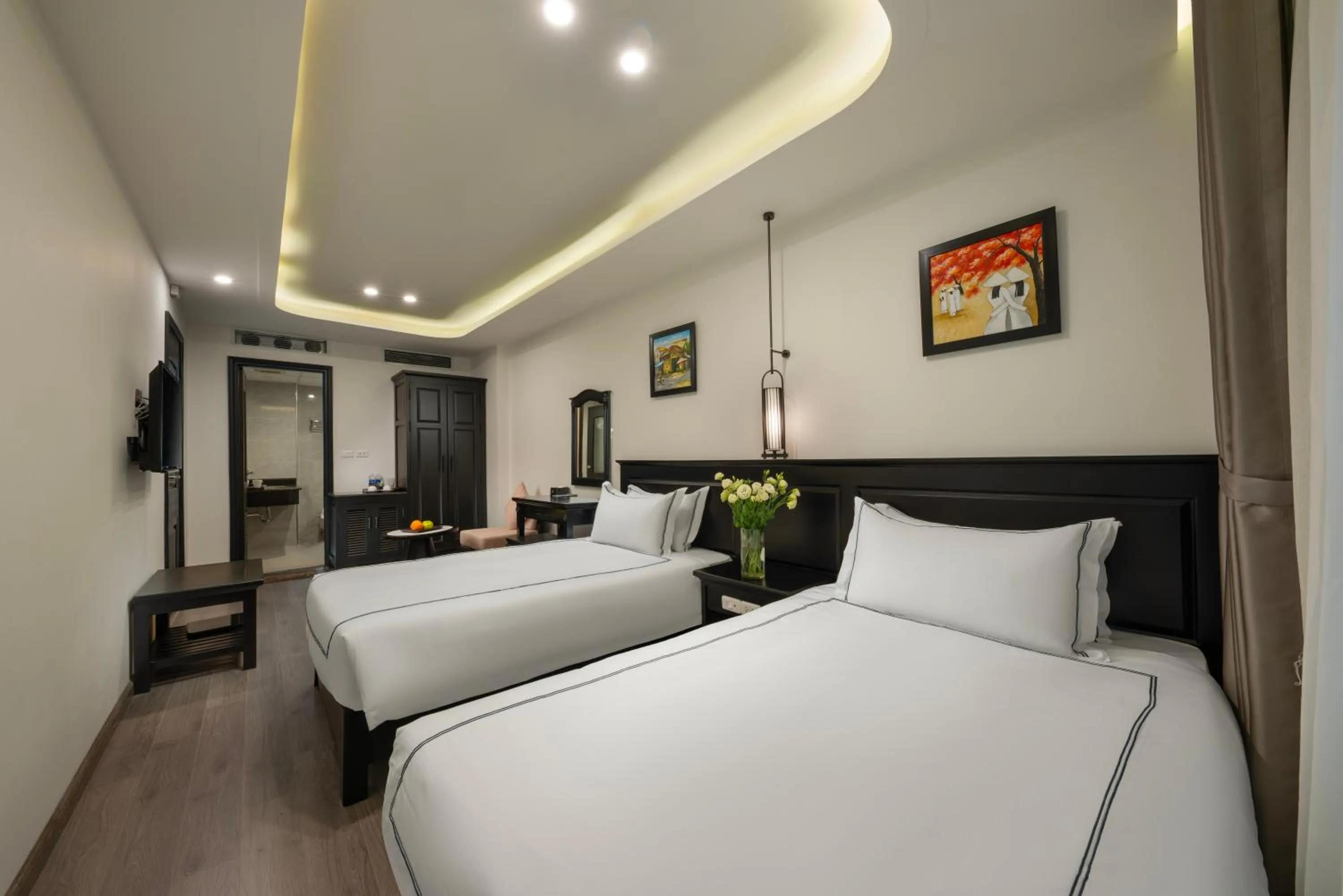 Bedroom, Bed in SQ Hang Gai Hotel & Spa