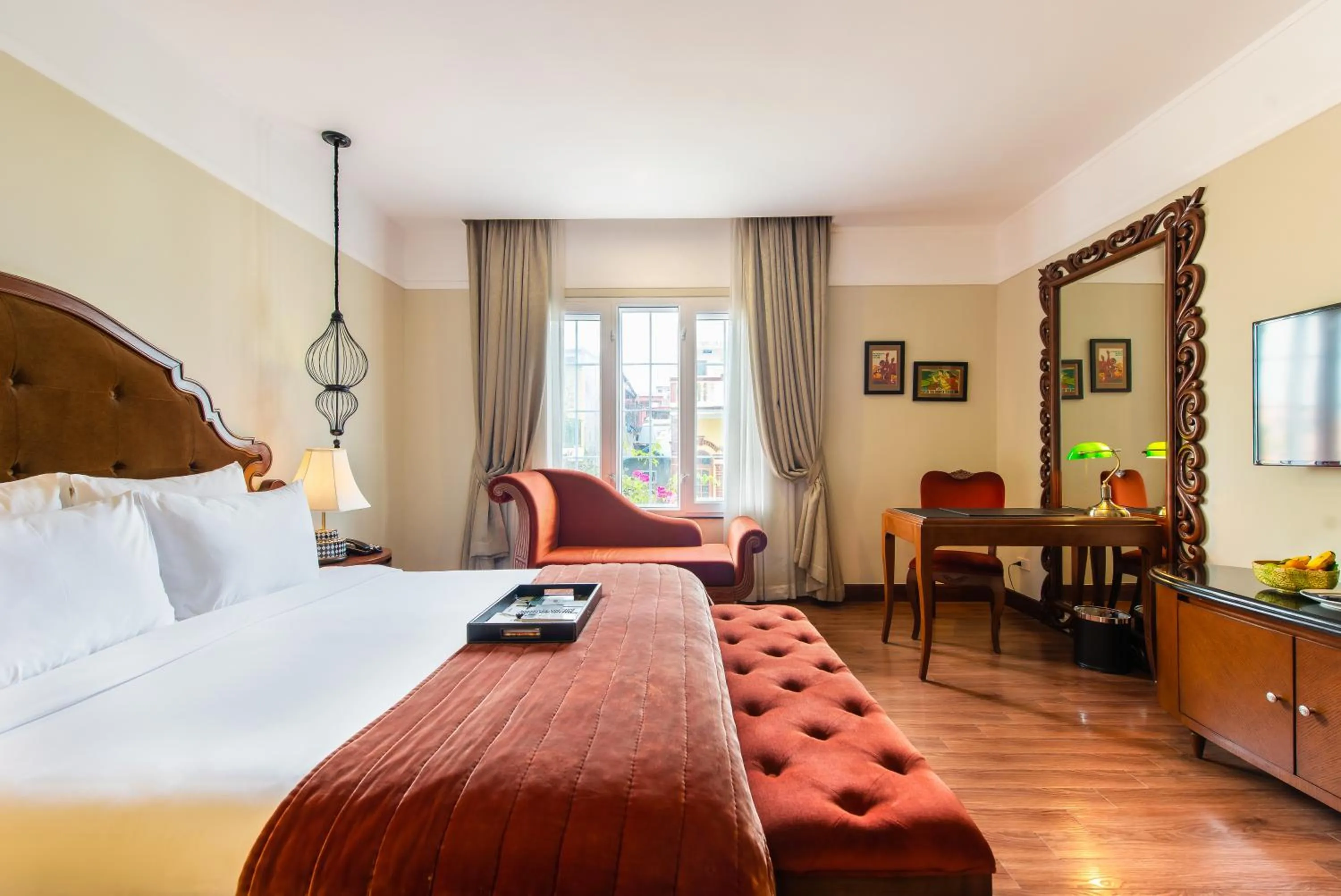 Photo of the whole room, Bed in La Siesta Classic Ma May