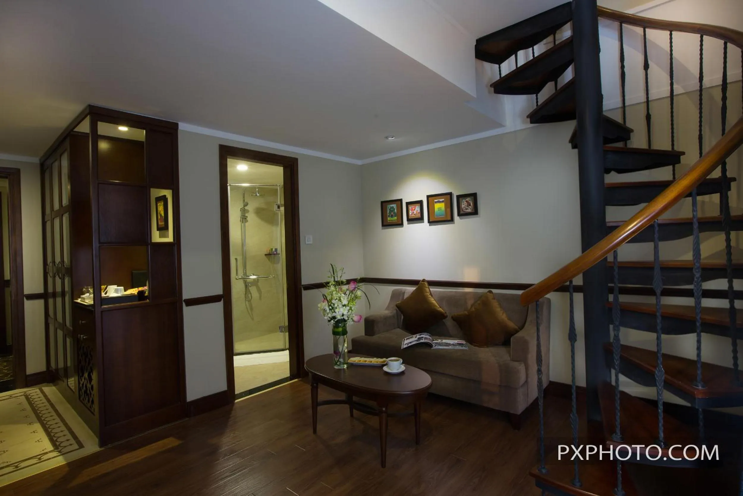 Living room in La Siesta Classic Ma May