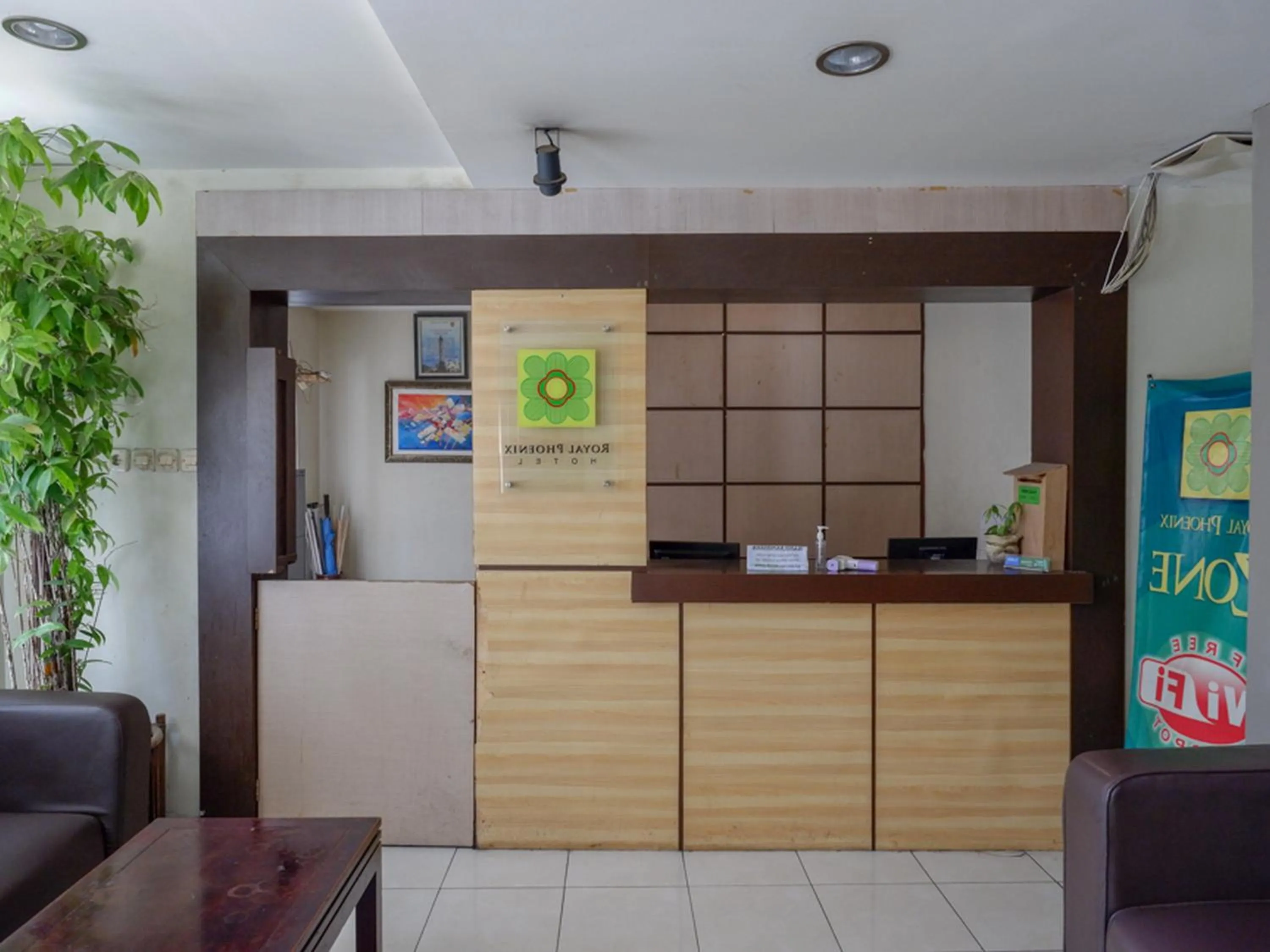 RedDoorz At Jalan Sriwijaya Semarang