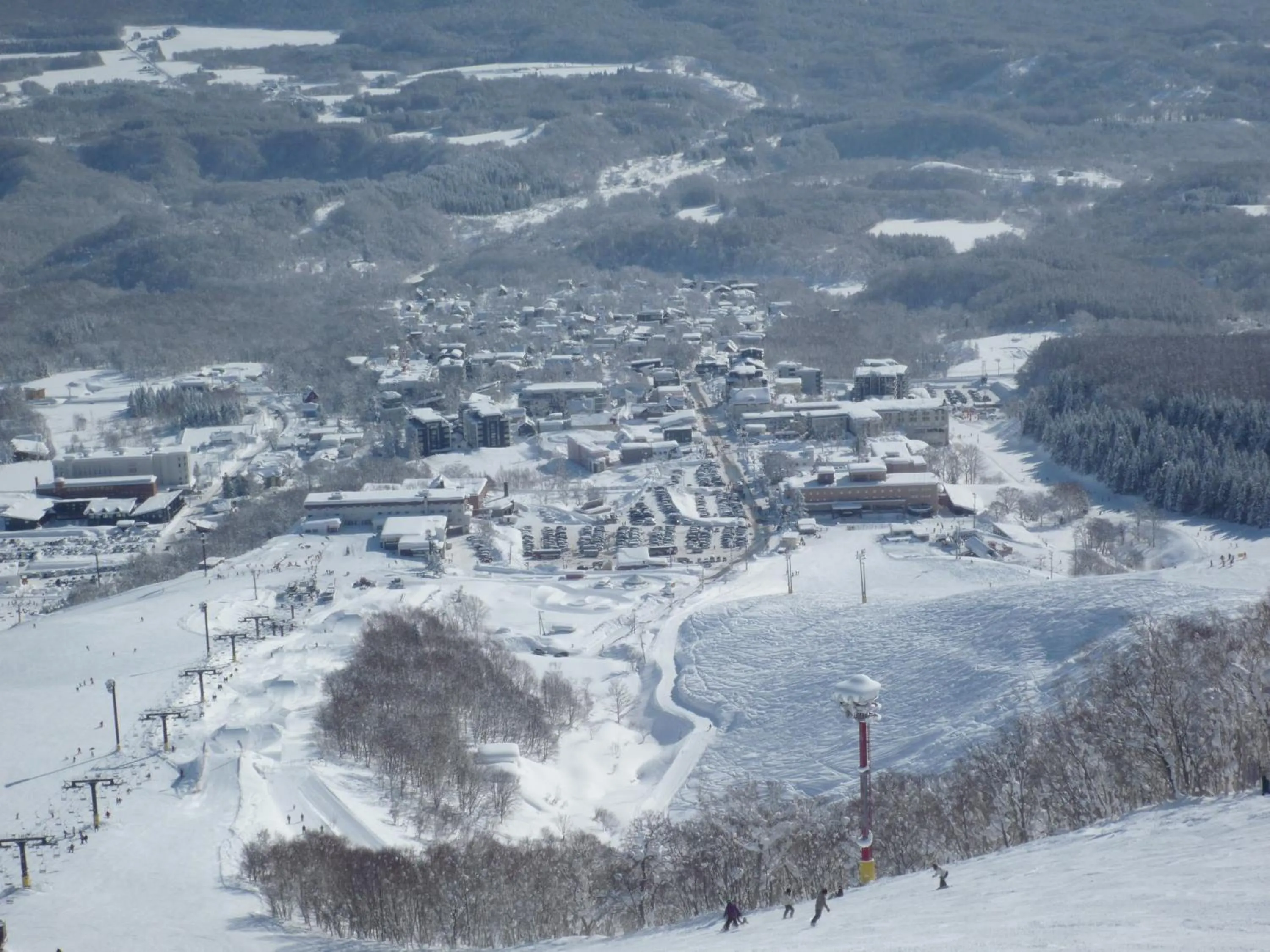 Skiing in Niseko Park Hotel