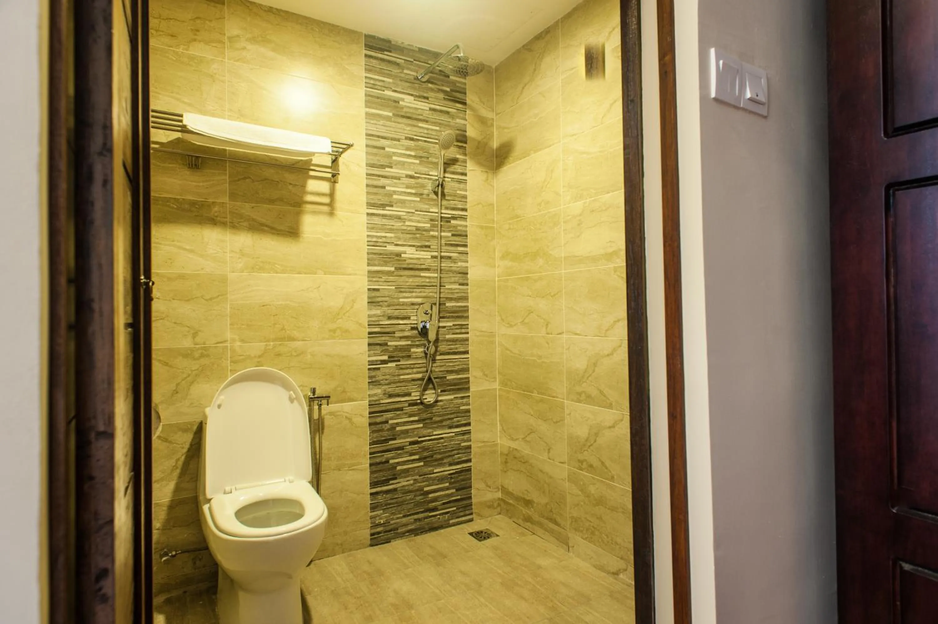 Bathroom in Armenian Suite Hotel