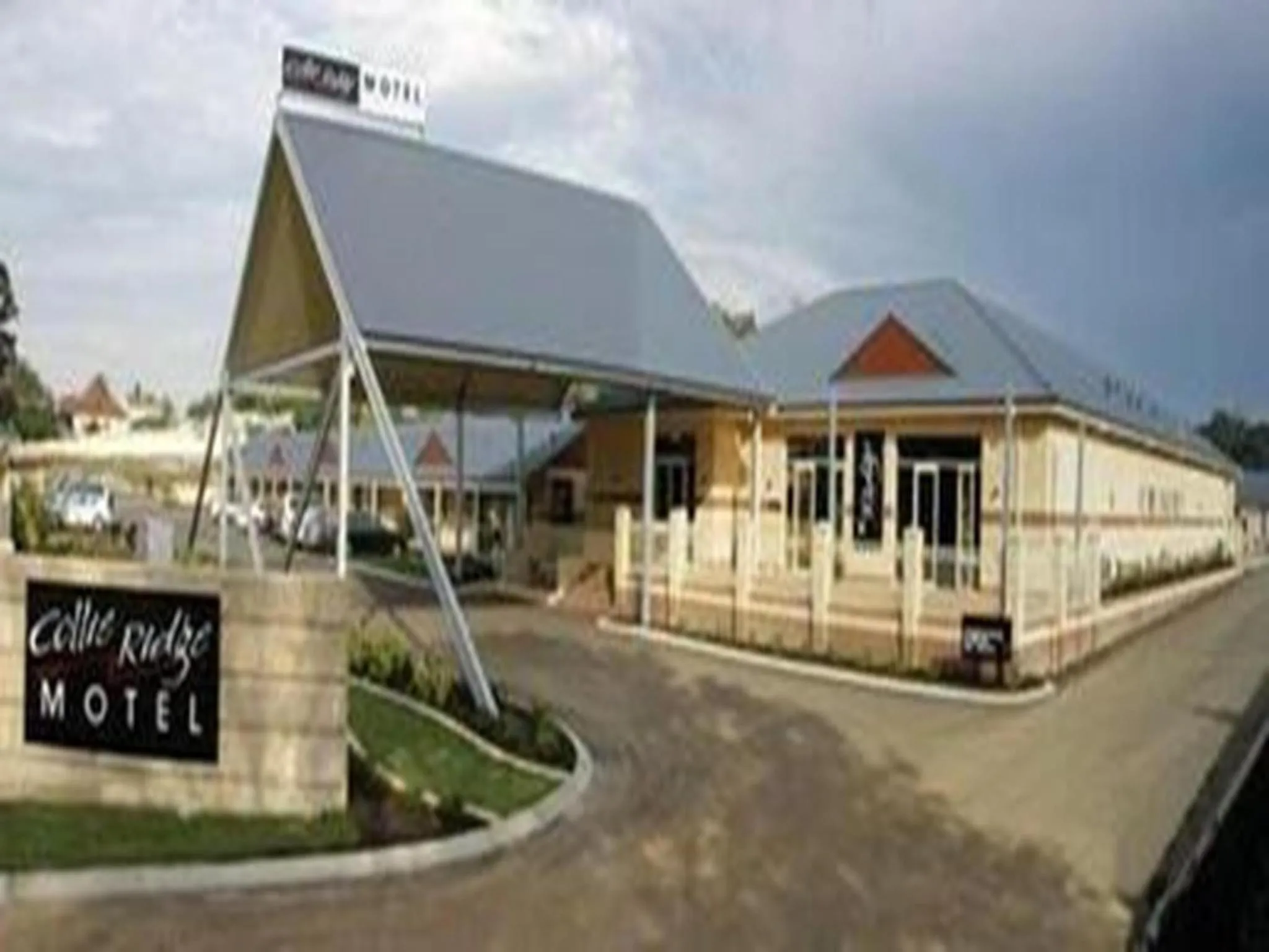 Facade/entrance in Collie Ridge Resort