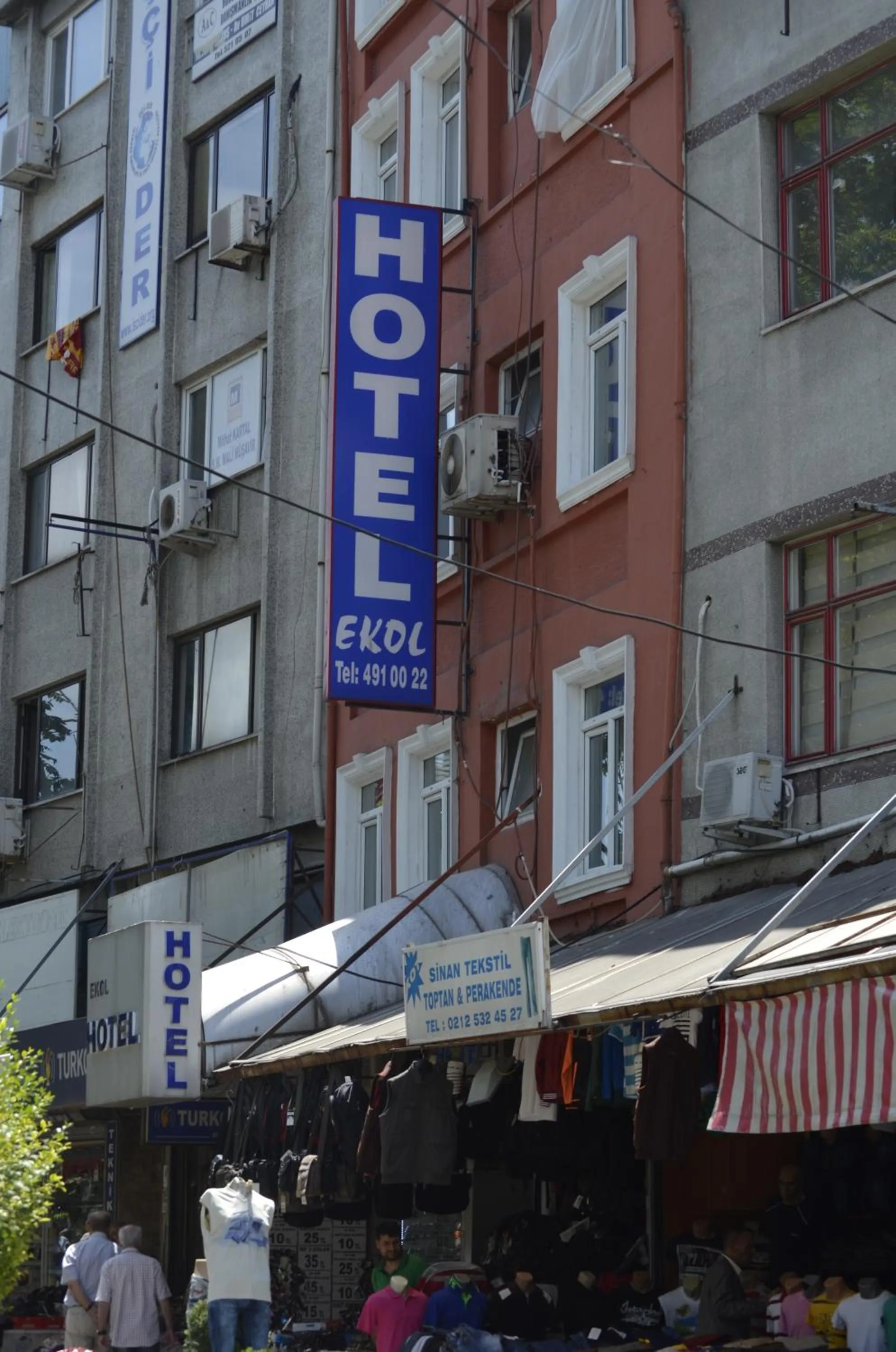 Facade/entrance in Hotel Ekol