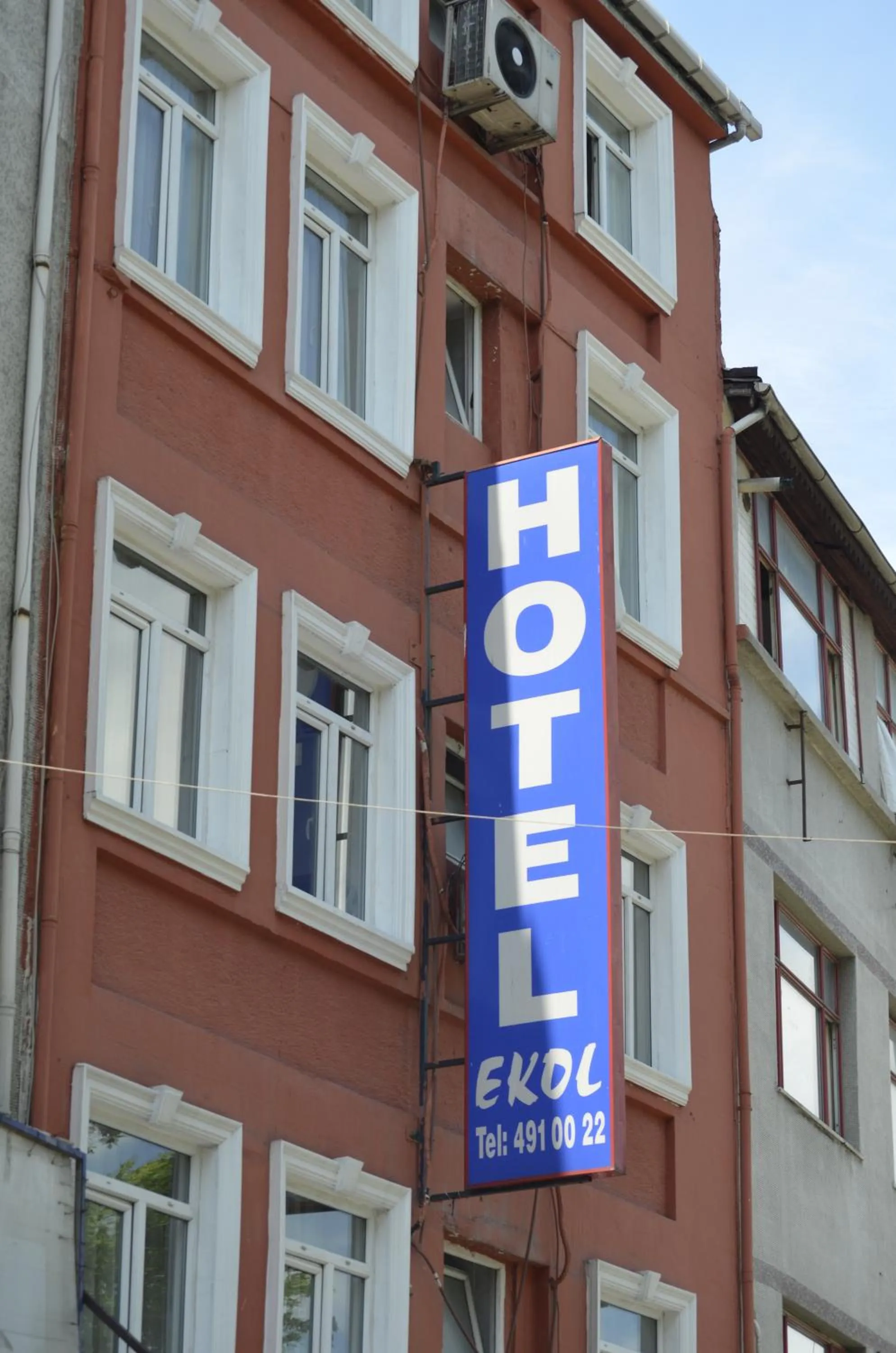 Facade/entrance in Hotel Ekol