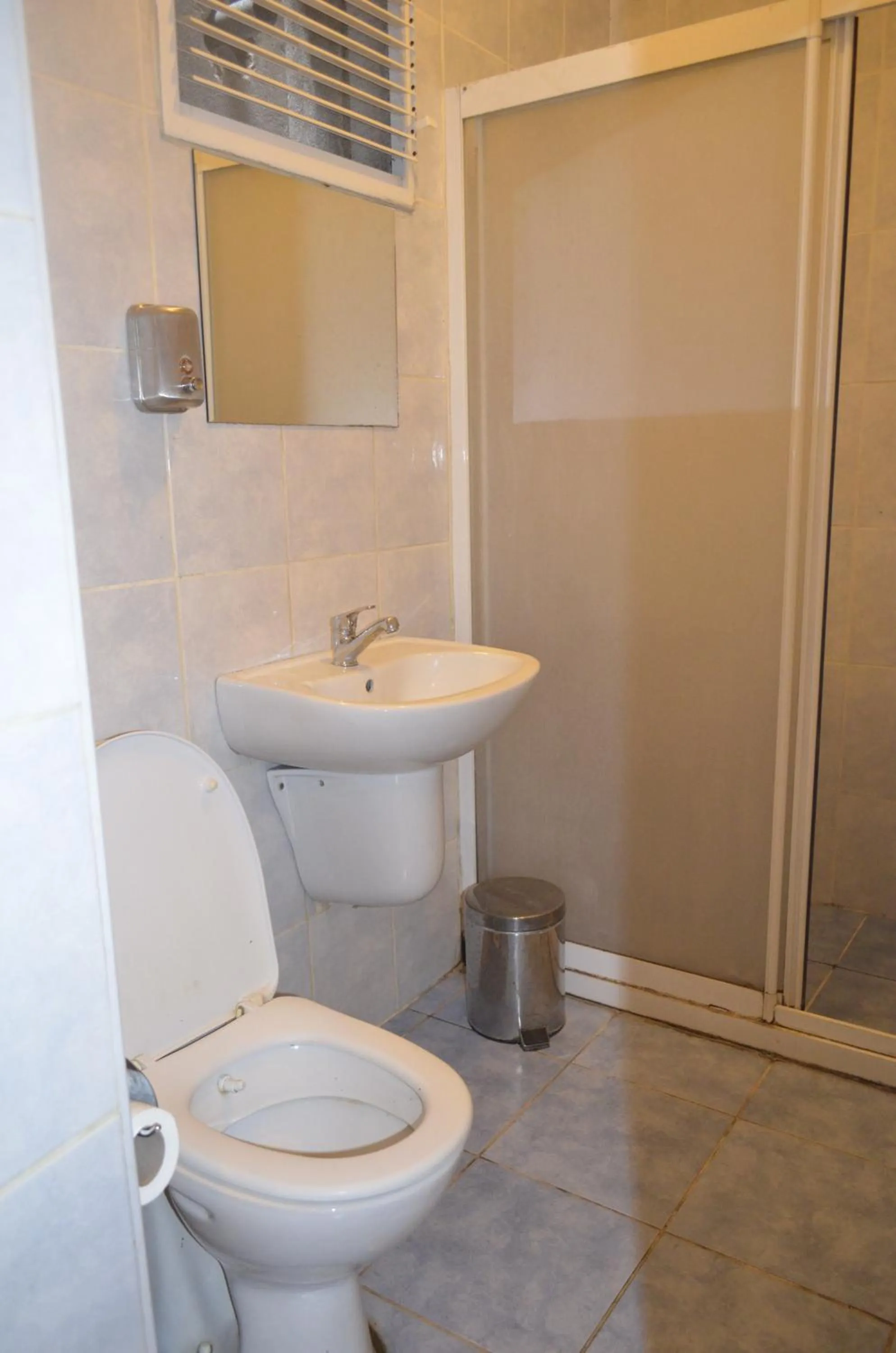 Bathroom in Hotel Ekol