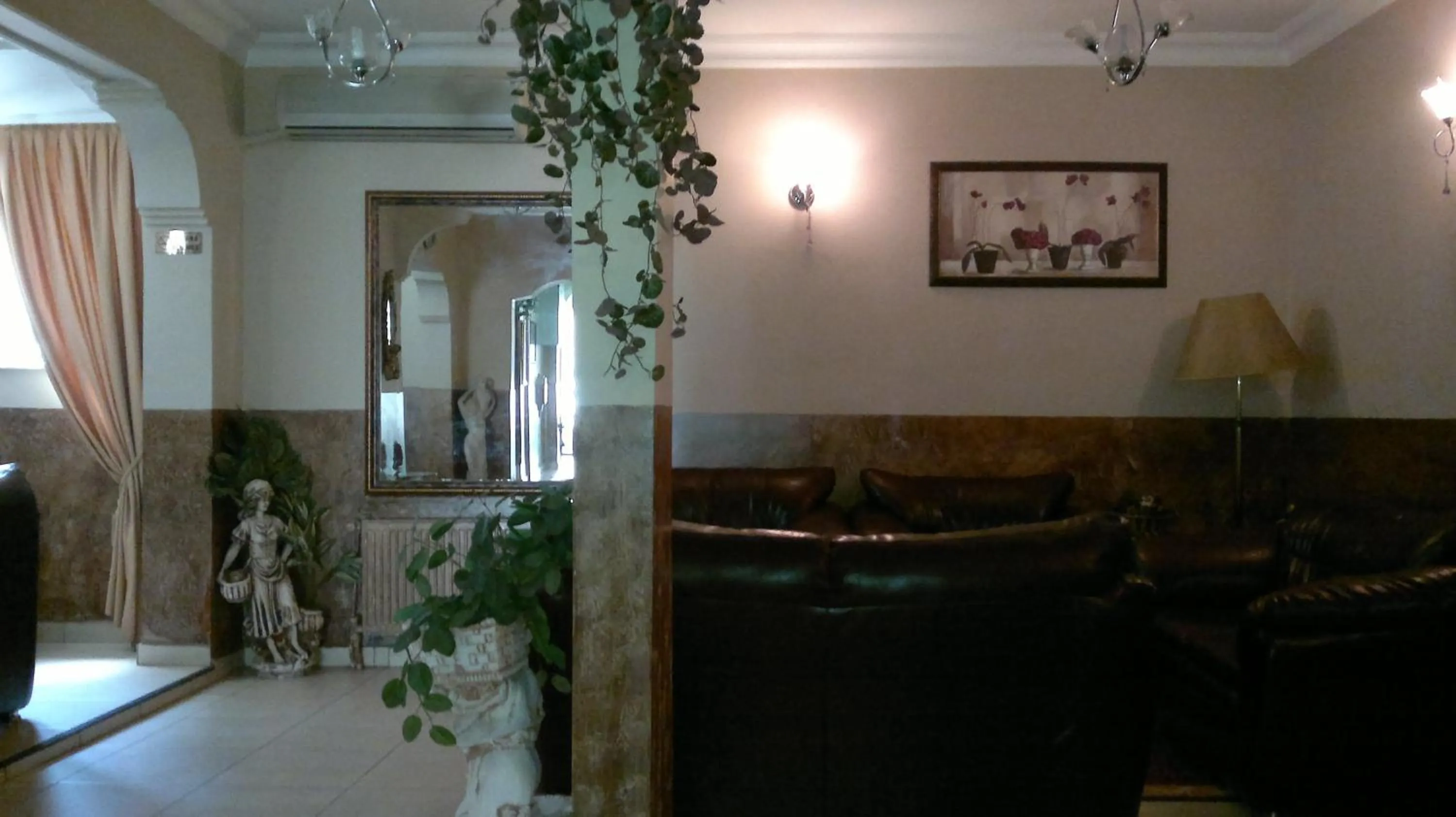 Lobby or reception in Hotel Ekol