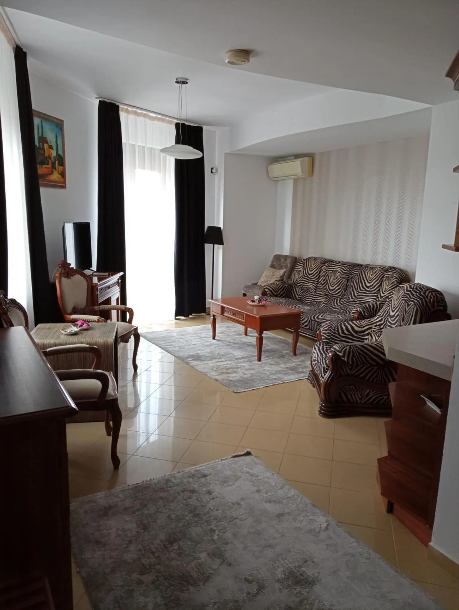 TV and multimedia in El Locanda Boutique Hotel