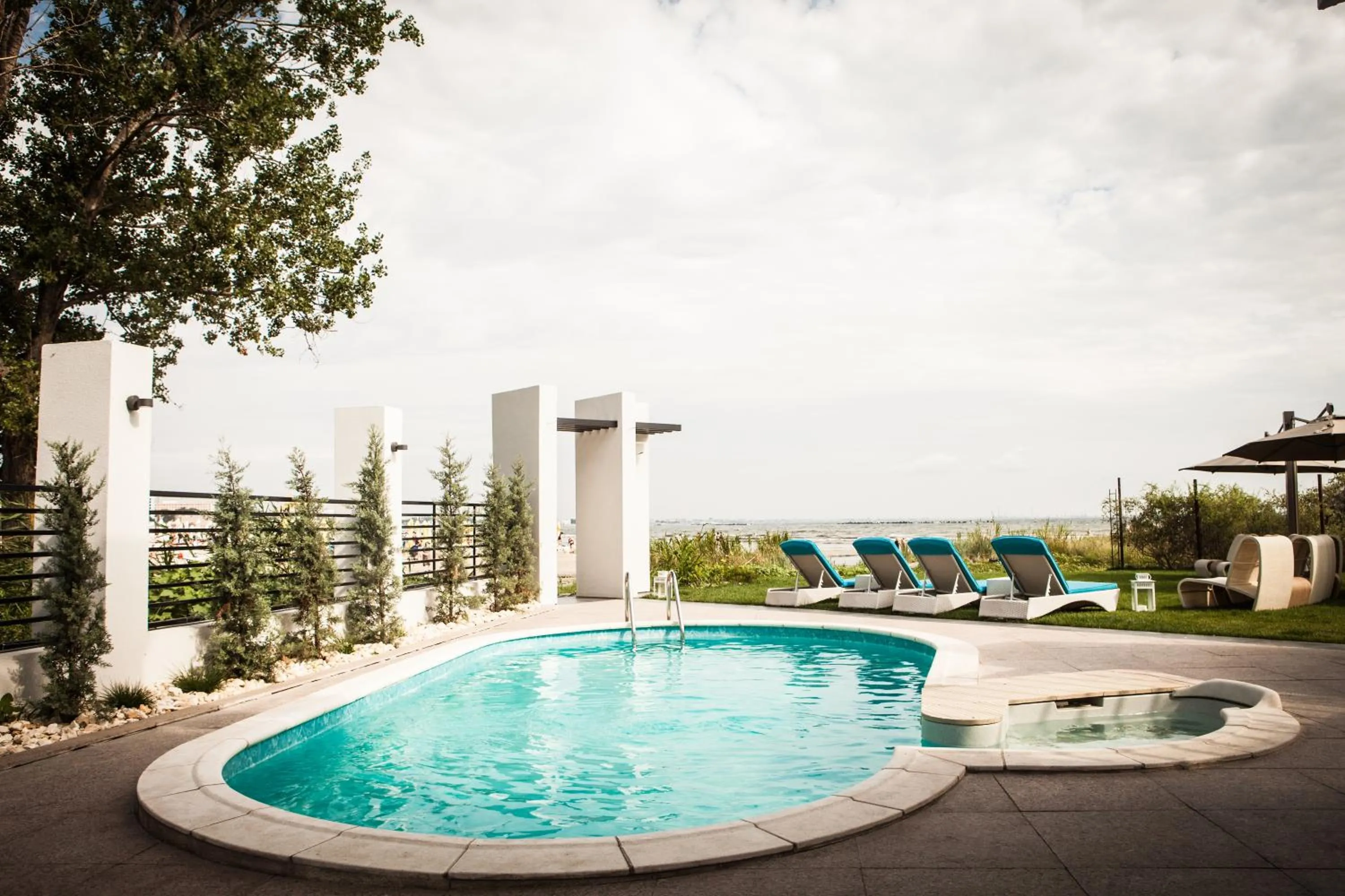 Swimming pool in El Locanda Boutique Hotel