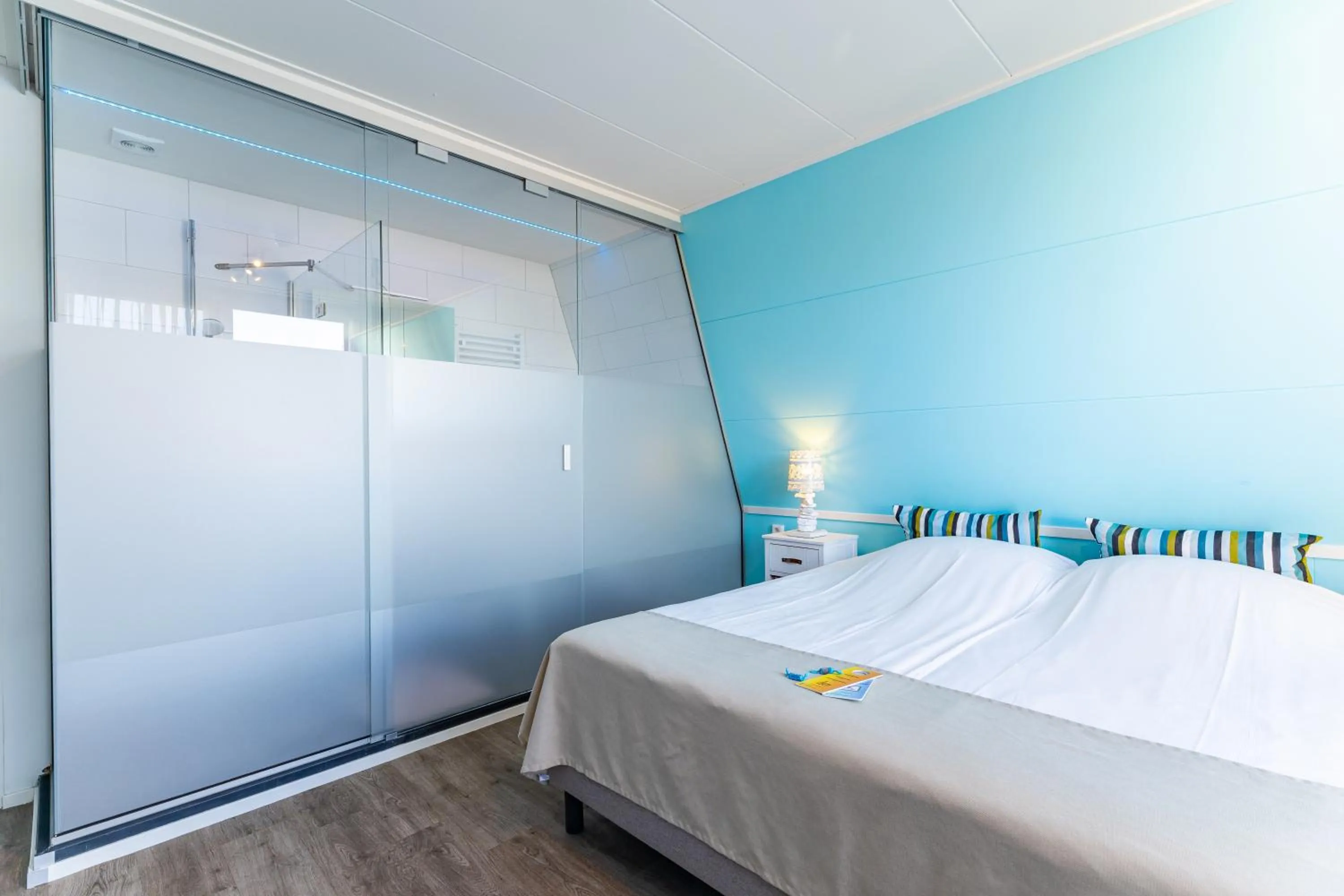 Bed in Hotel Kijkduin