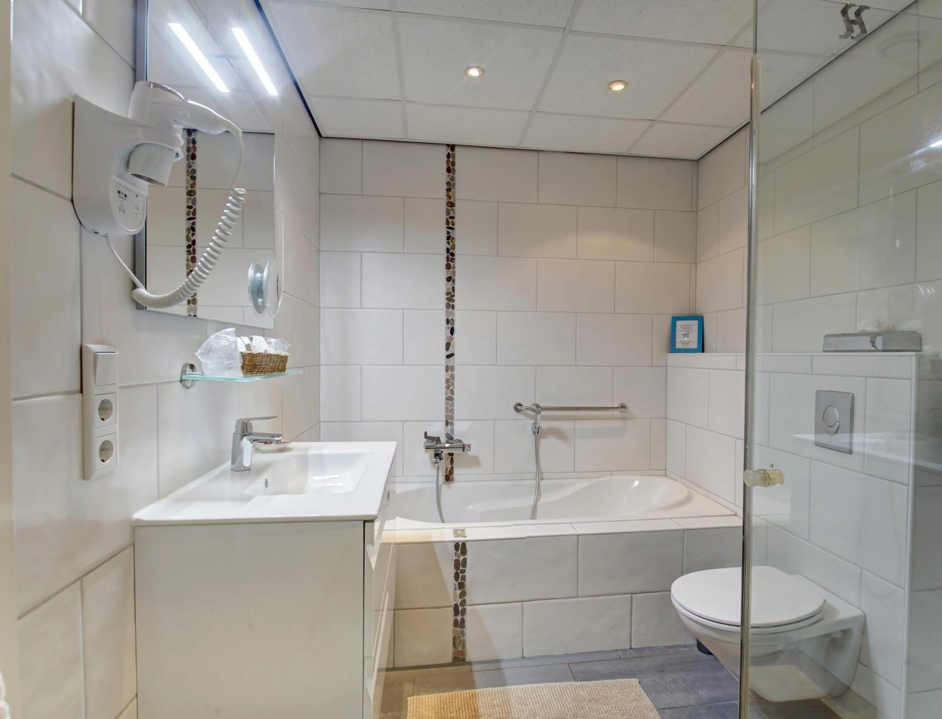 Bathroom in Hotel Kijkduin