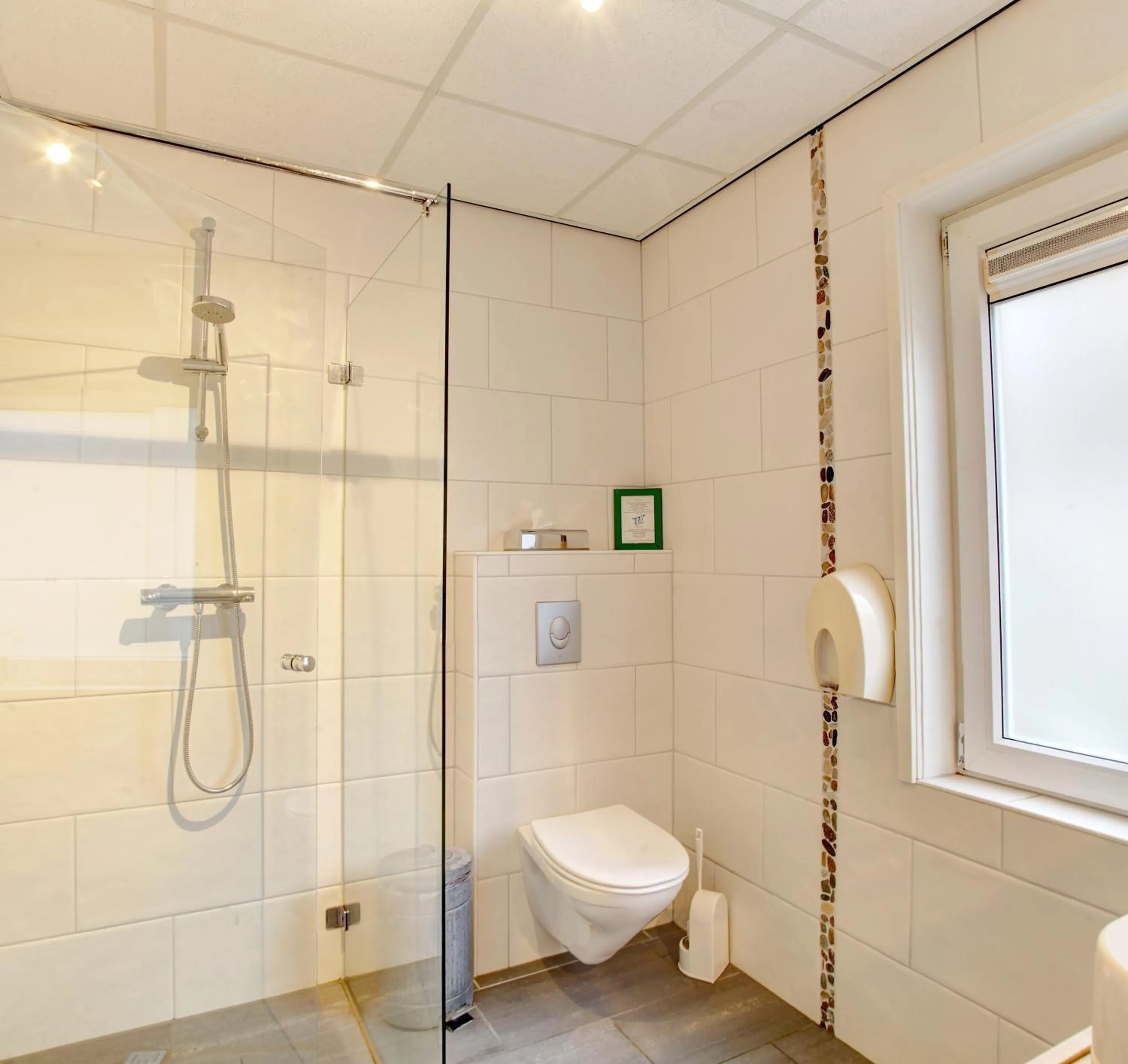 Toilet in Hotel Kijkduin