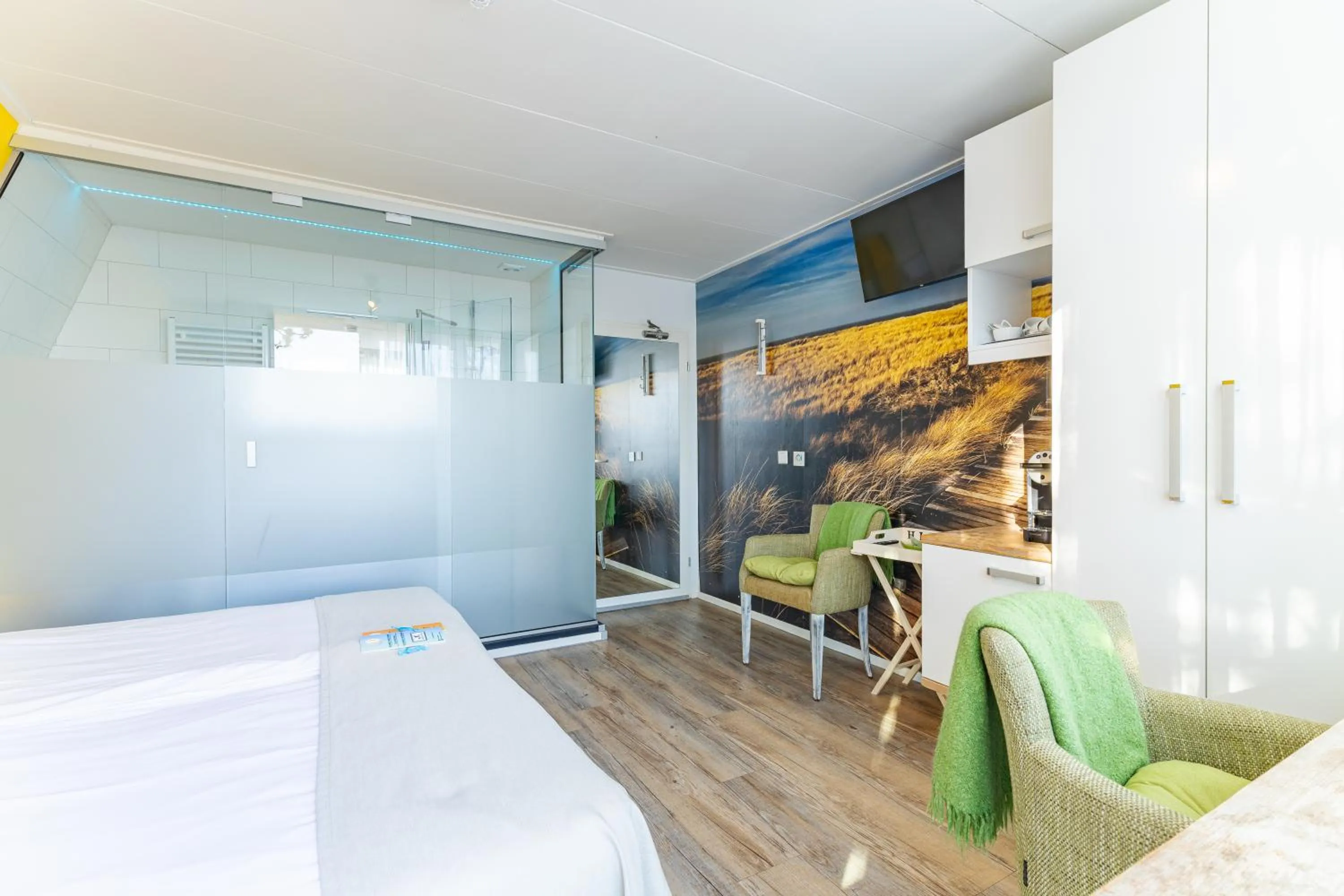 Bed in Hotel Kijkduin