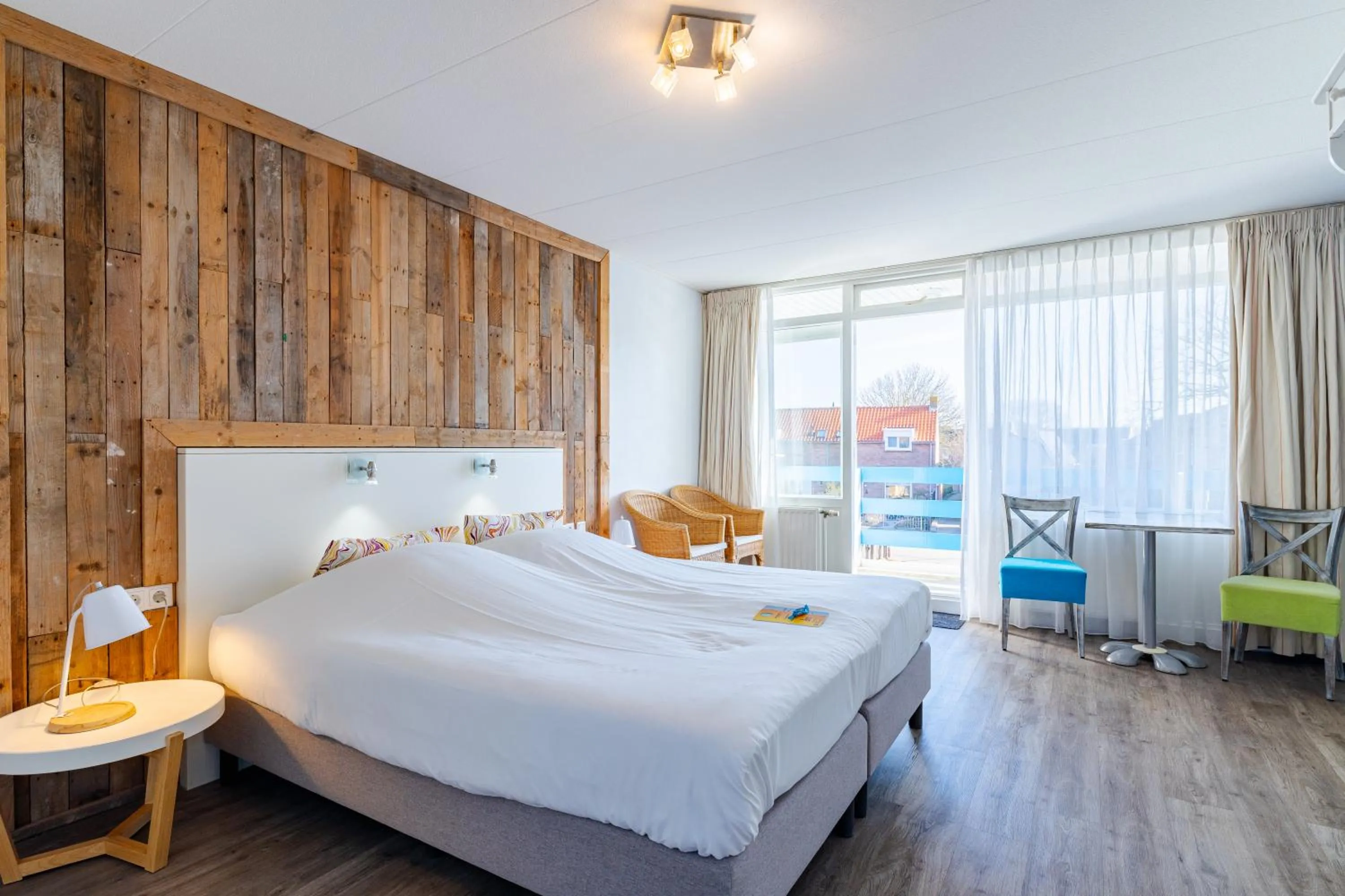 Bed in Hotel Kijkduin