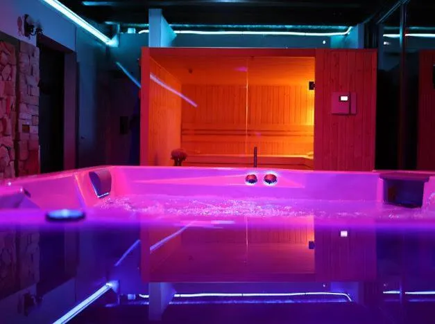 Hot Tub in Hanu lui Gica Spa