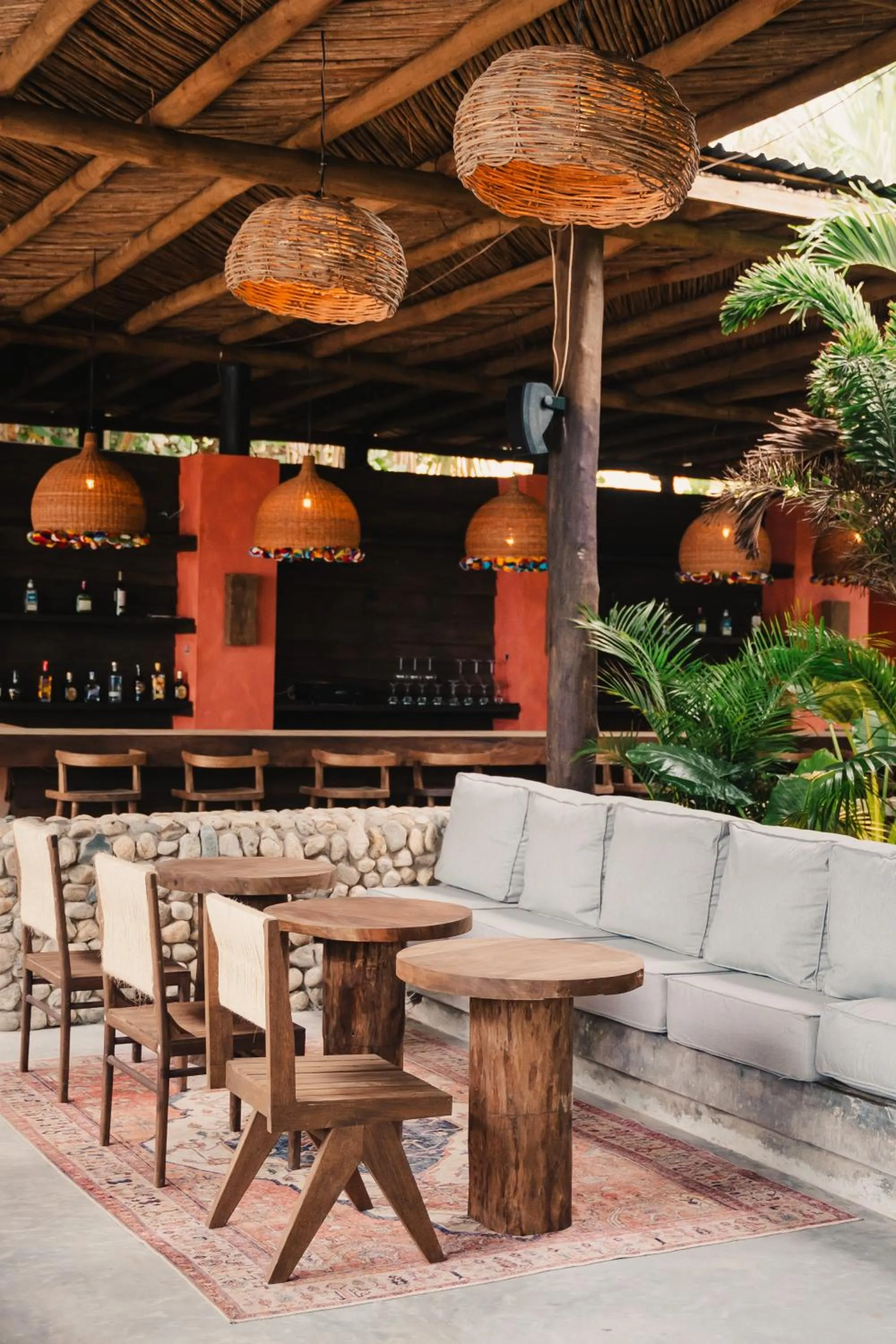 Restaurant/places to eat in Naio Hotel y Villas By OxoHotel