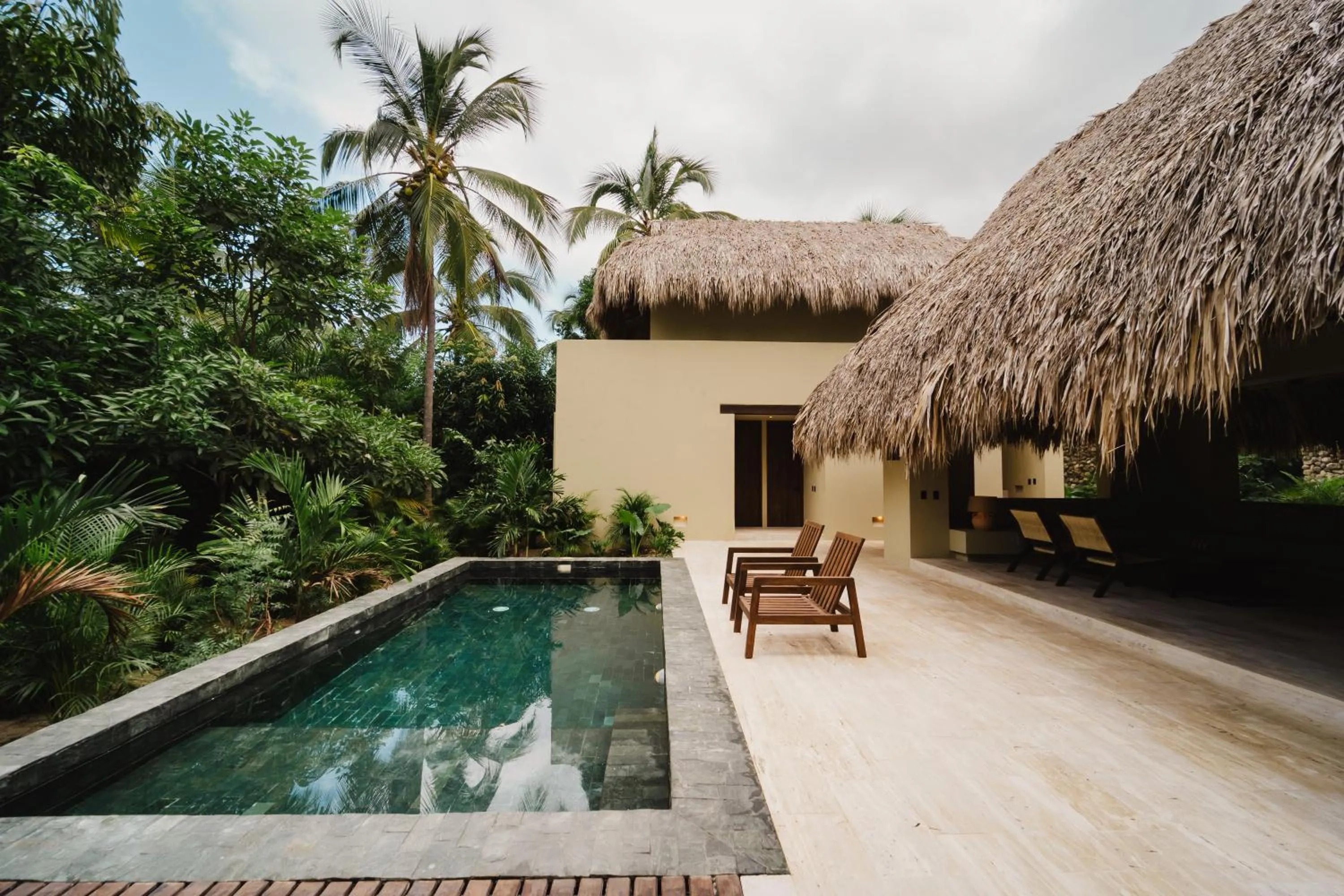 Pool view in Naio Hotel y Villas By OxoHotel