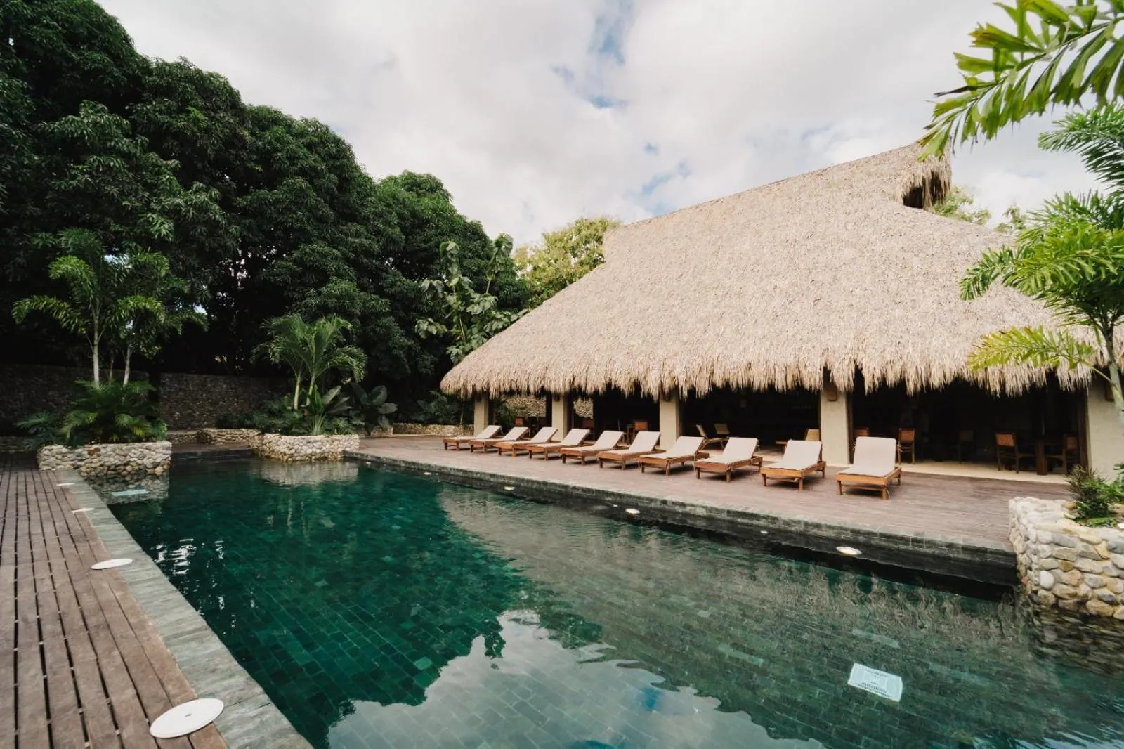 Property building in Naio Hotel y Villas By OxoHotel