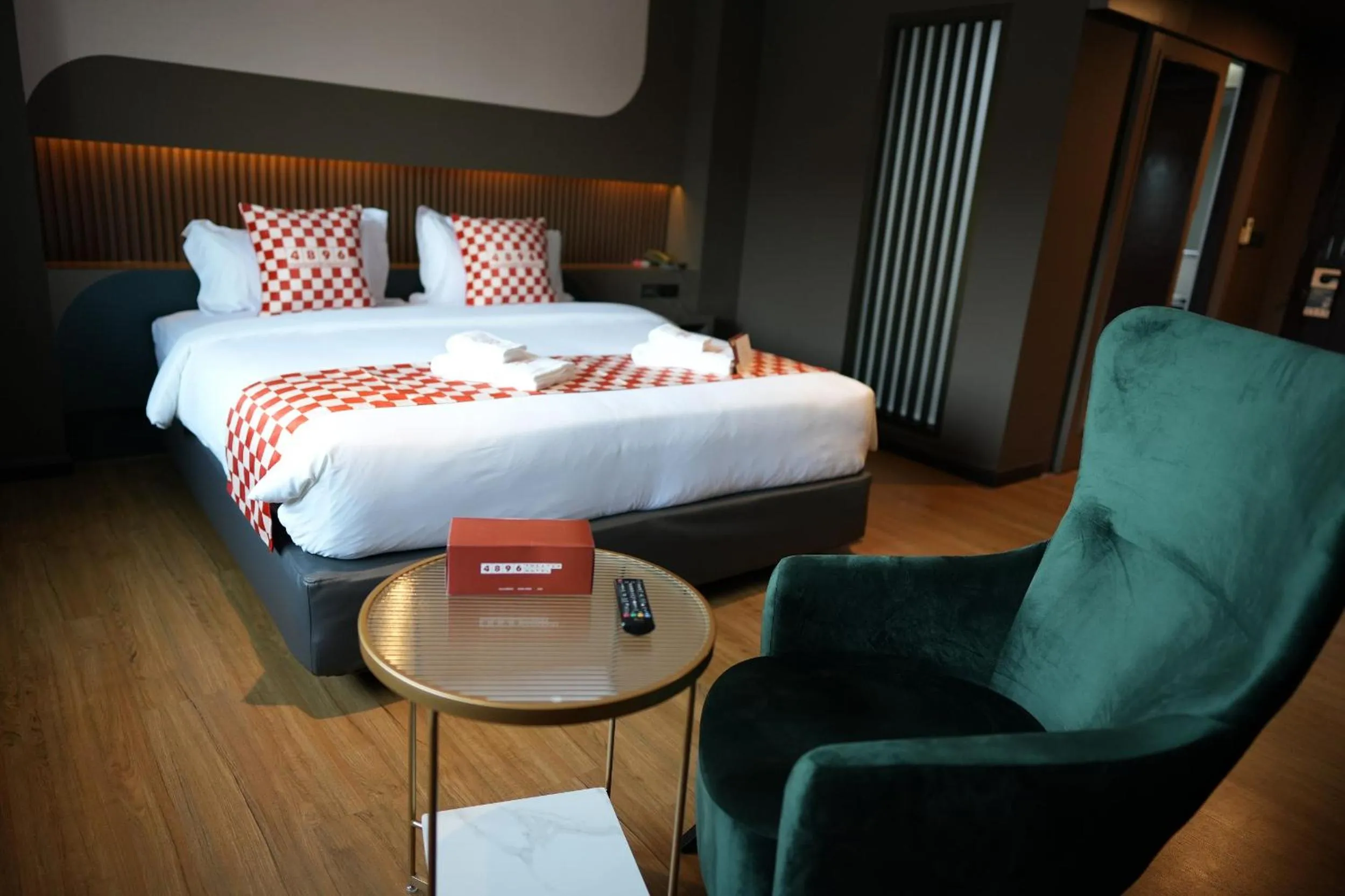 Bed in NW 4896 Theater Hotel