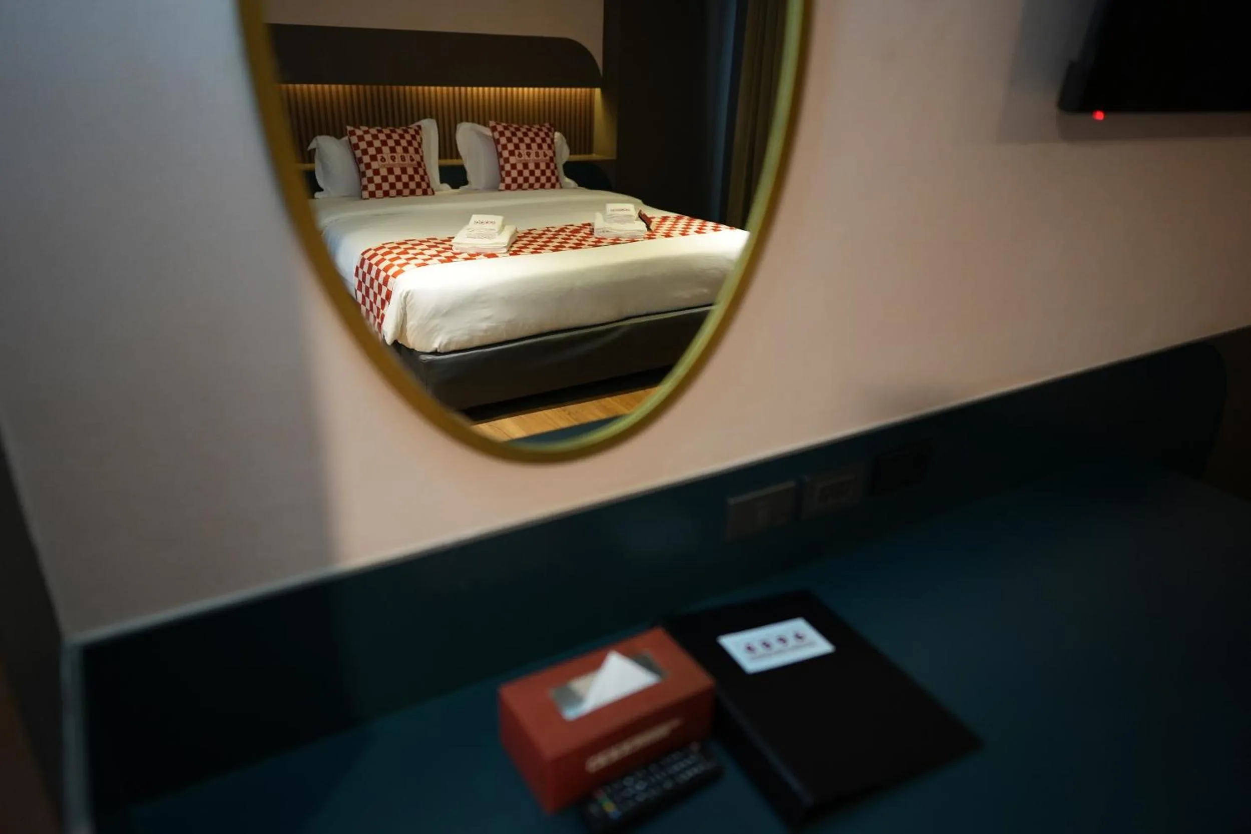 Bed in NW 4896 Theater Hotel