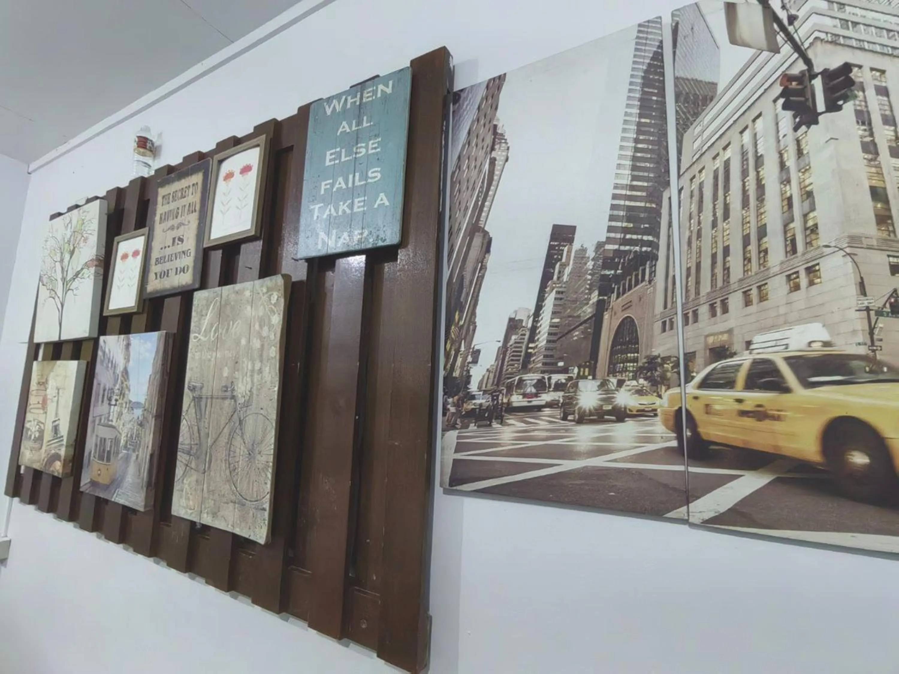 Decorative detail in Nappers Hostel