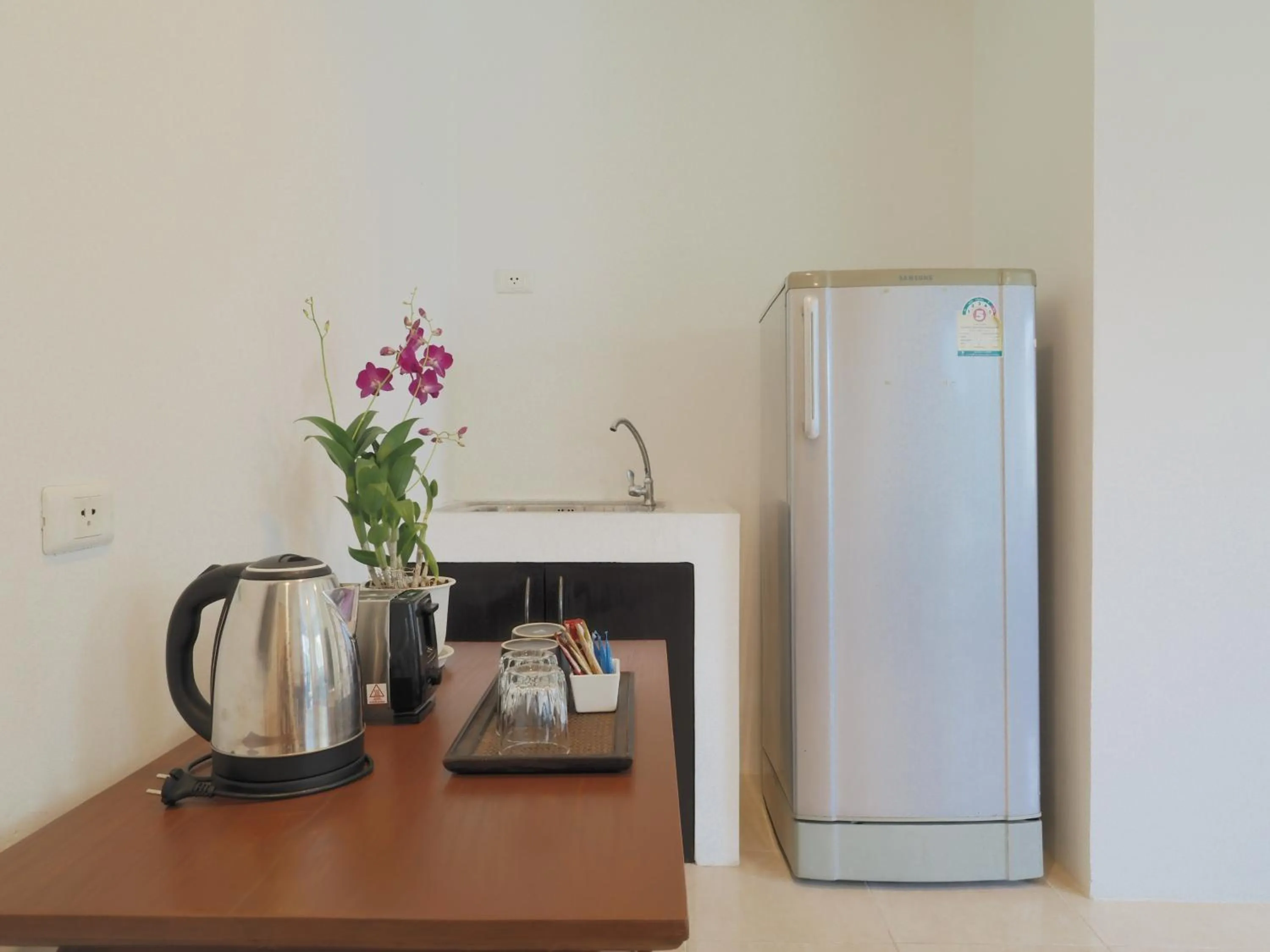 Coffee/tea facilities in Isara Nai Yang resort