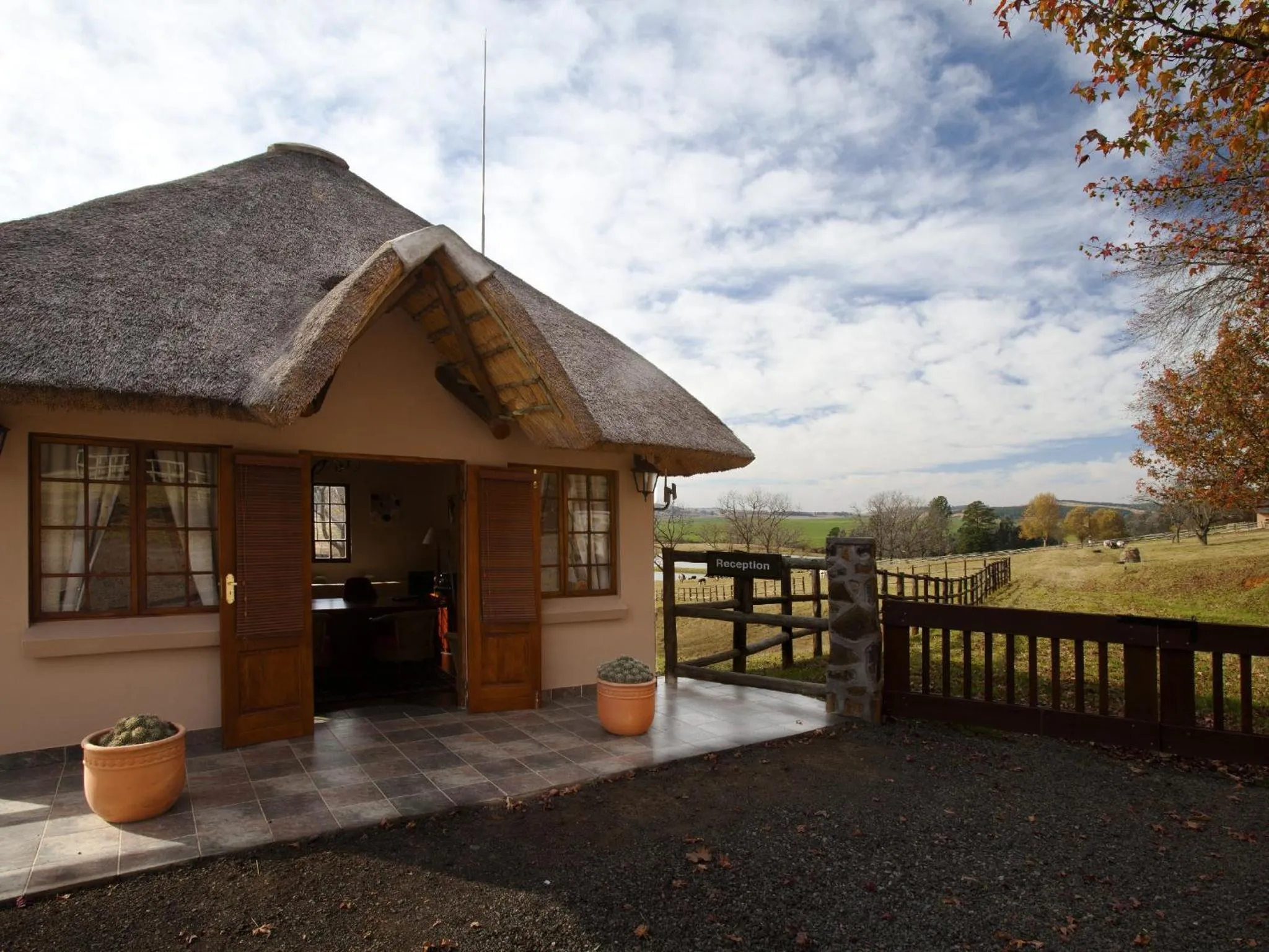 Lobby or reception in Whispering Waters