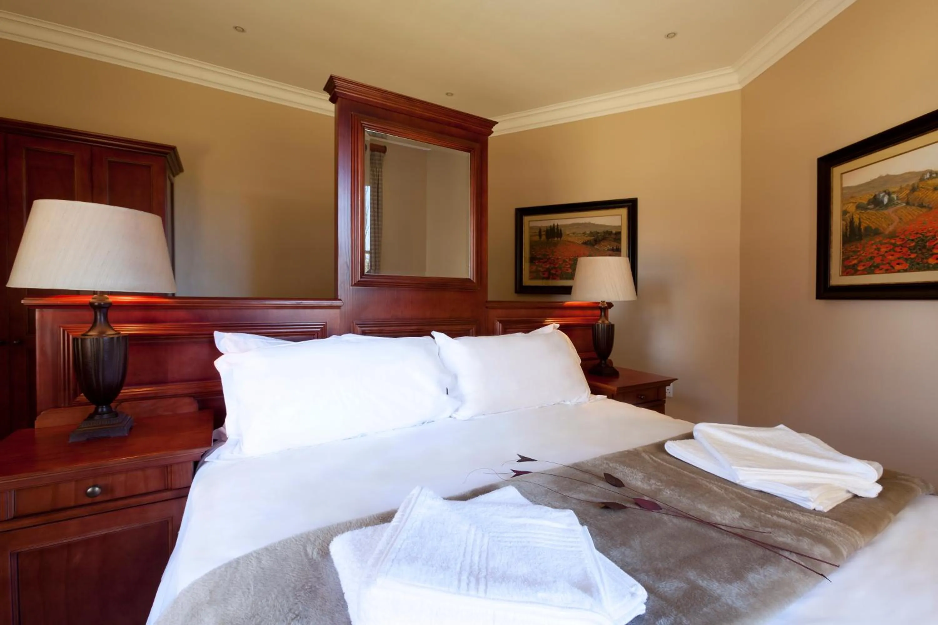 Photo of the whole room, Bed in Whispering Waters