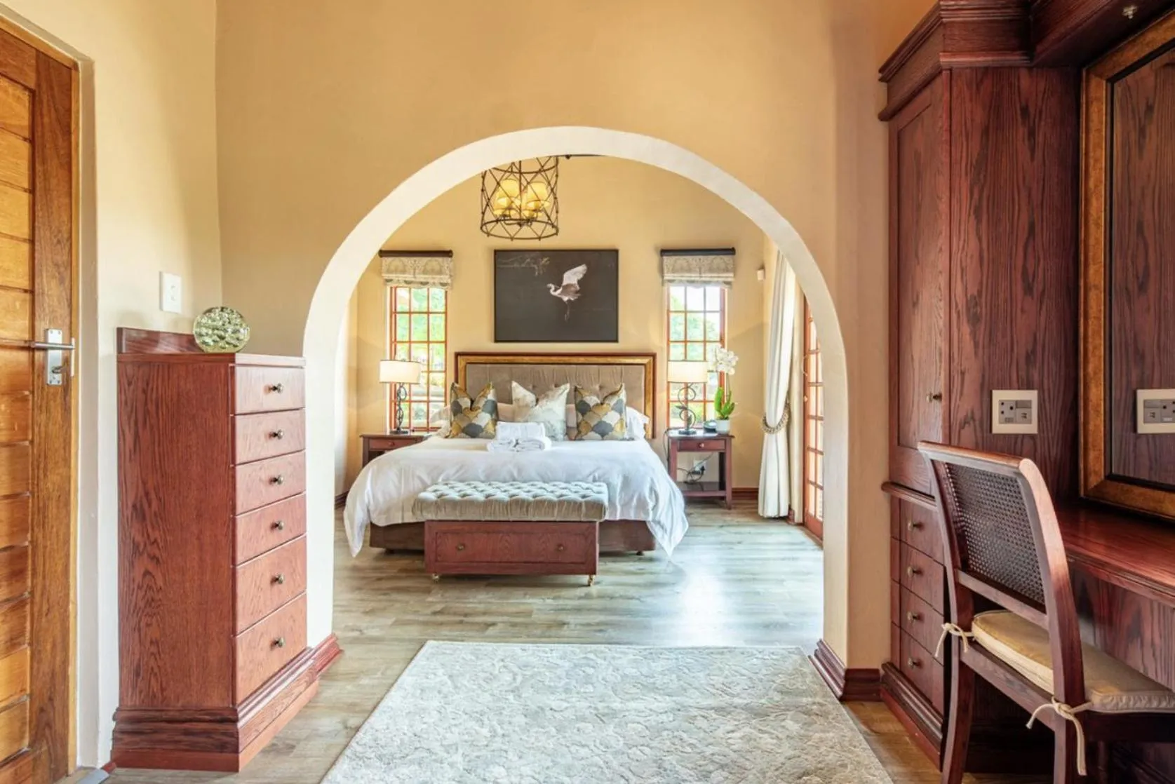 Photo of the whole room, Bed in Whispering Waters