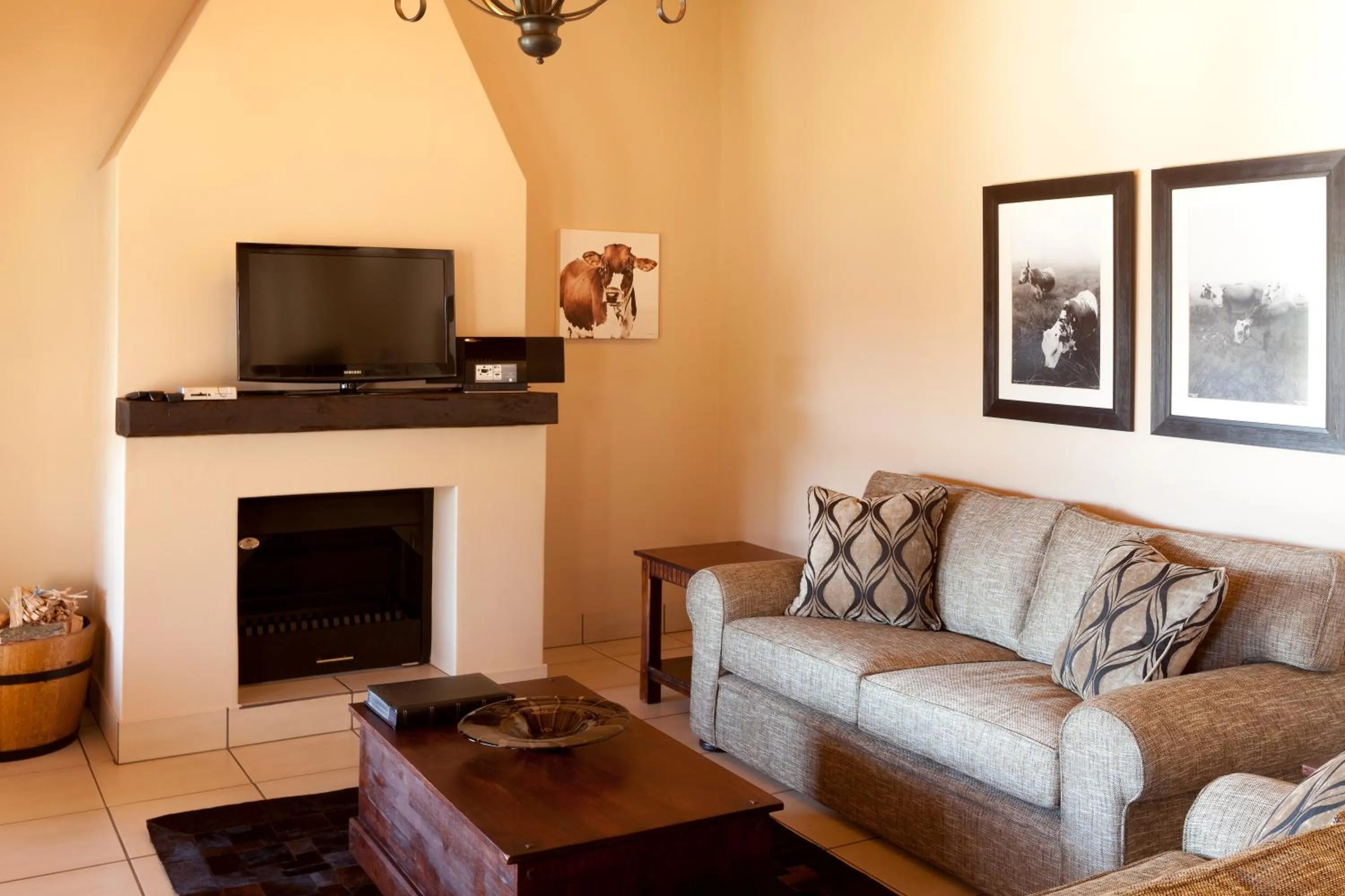 Living room in Whispering Waters