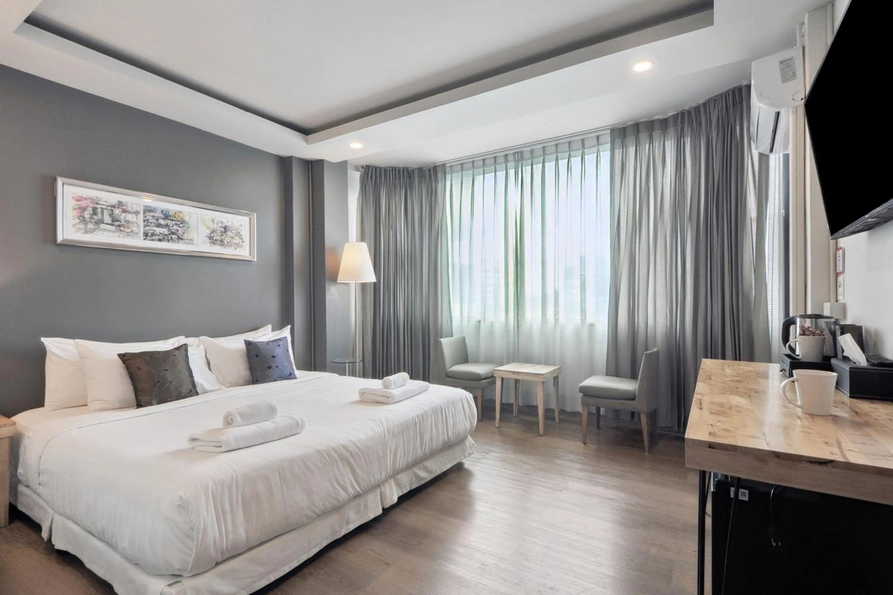 Bedroom, Bed in Ployburi Boutique Hotel