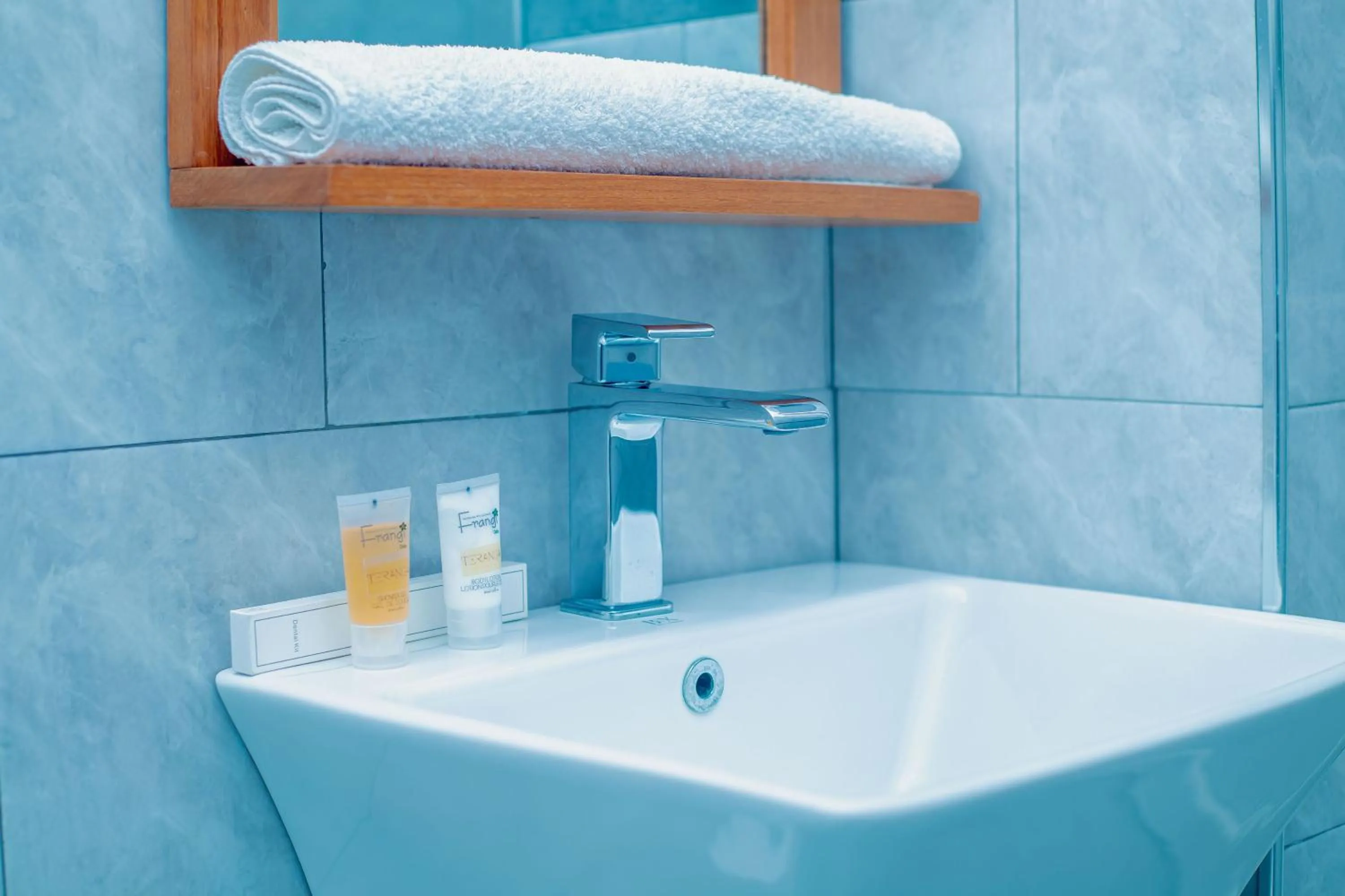 Bathroom in Teranga Lodge and Restaurant