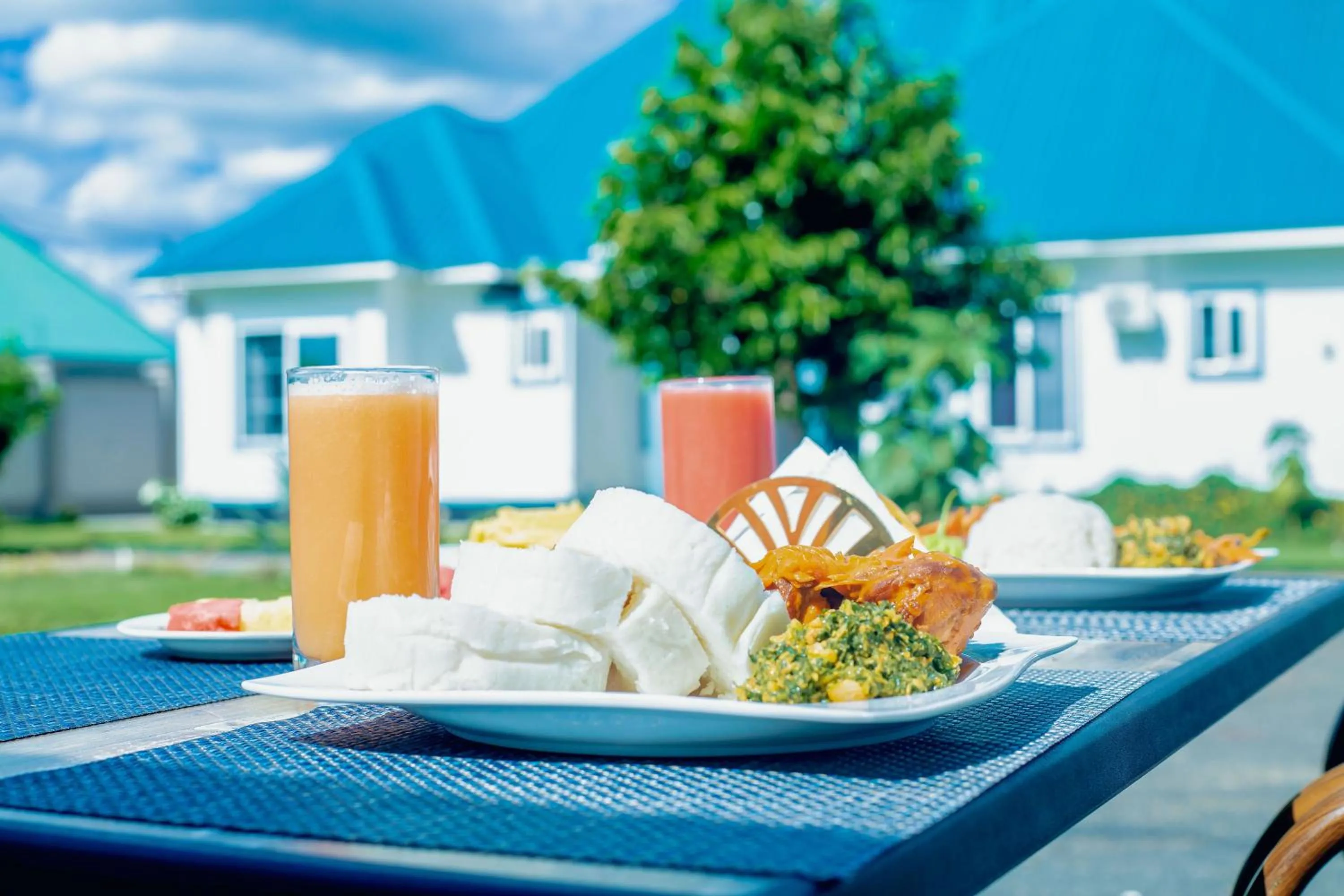 Day in Teranga Lodge and Restaurant