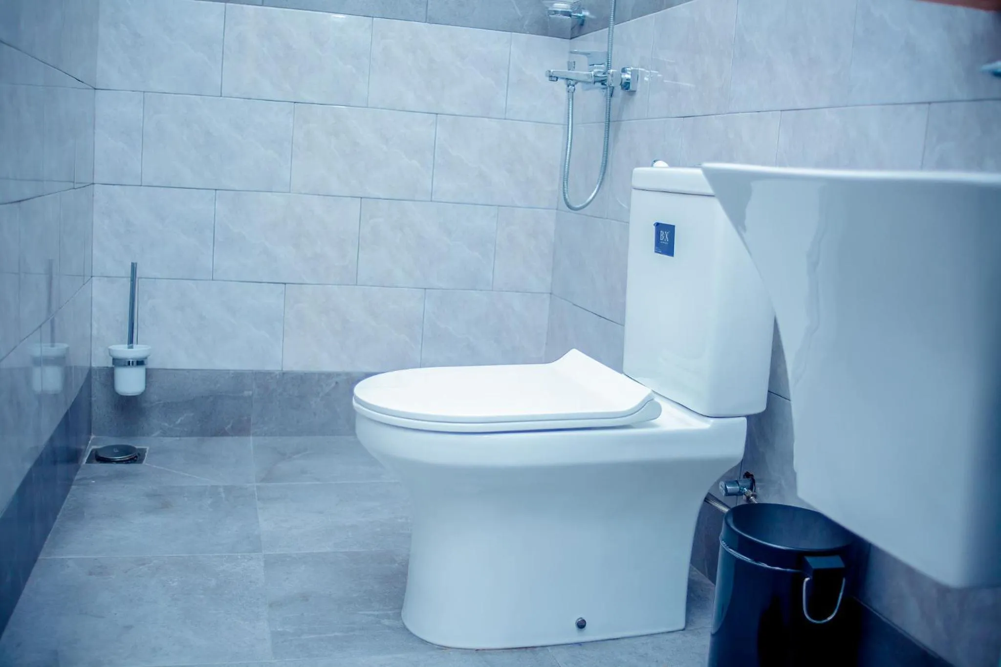 Toilet in Teranga Lodge and Restaurant