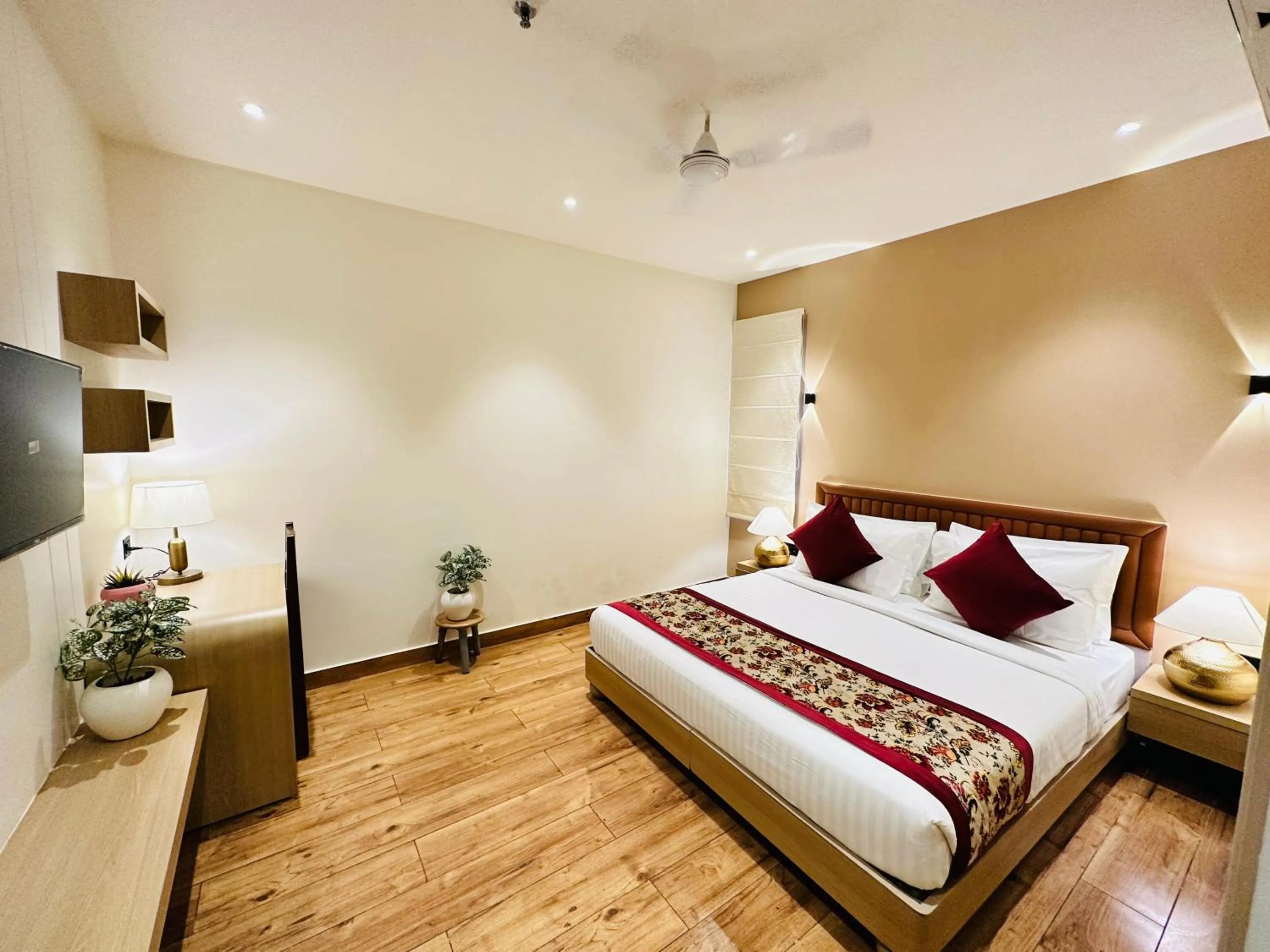 Bed in Hotel IP Swarn near Anand Vihar Vaishali Ghaziabad