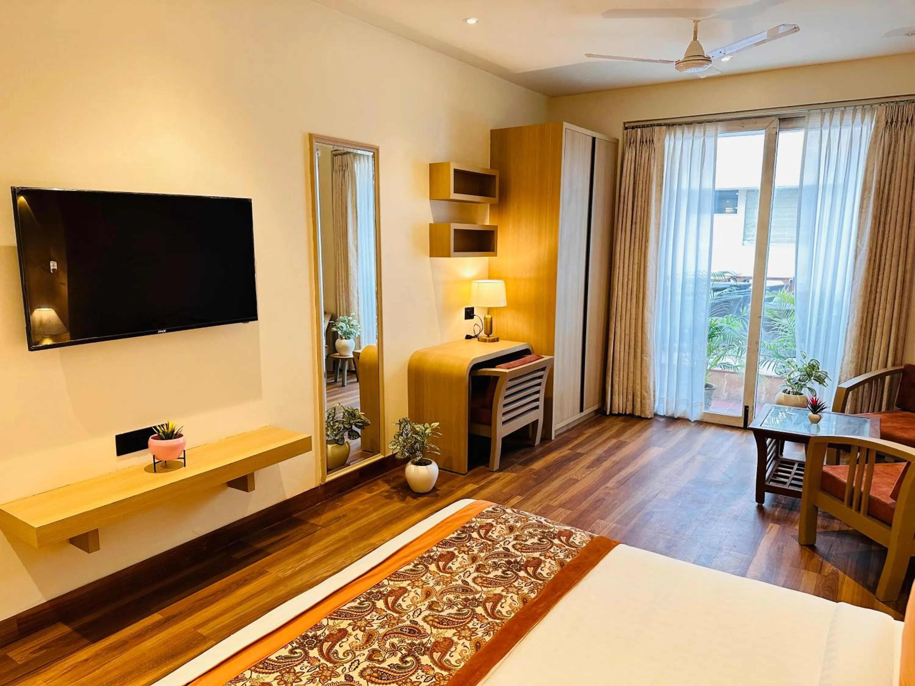 Bed in Hotel IP Swarn near Anand Vihar Vaishali Ghaziabad