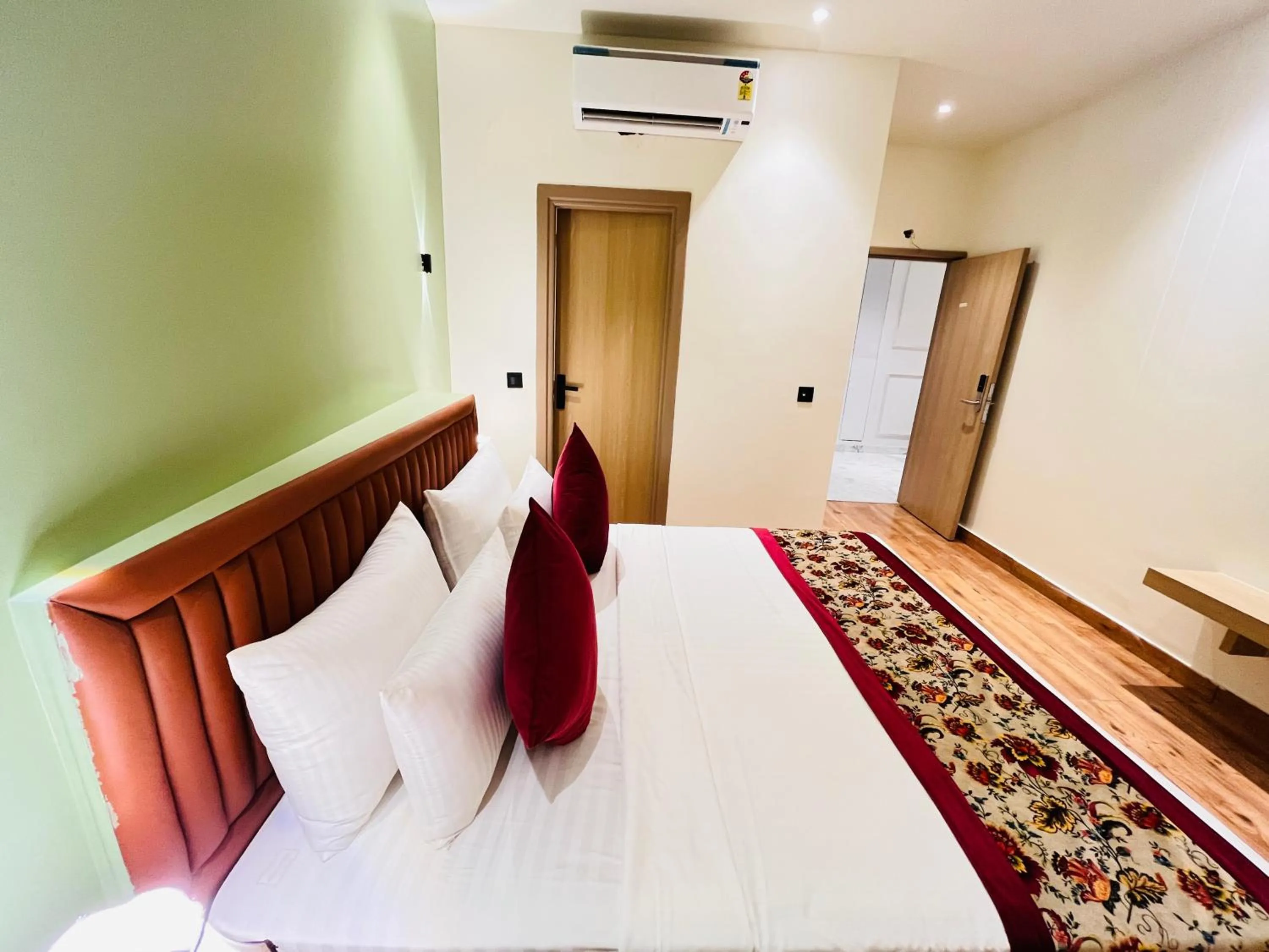 Bed in Hotel IP Swarn near Anand Vihar Vaishali Ghaziabad