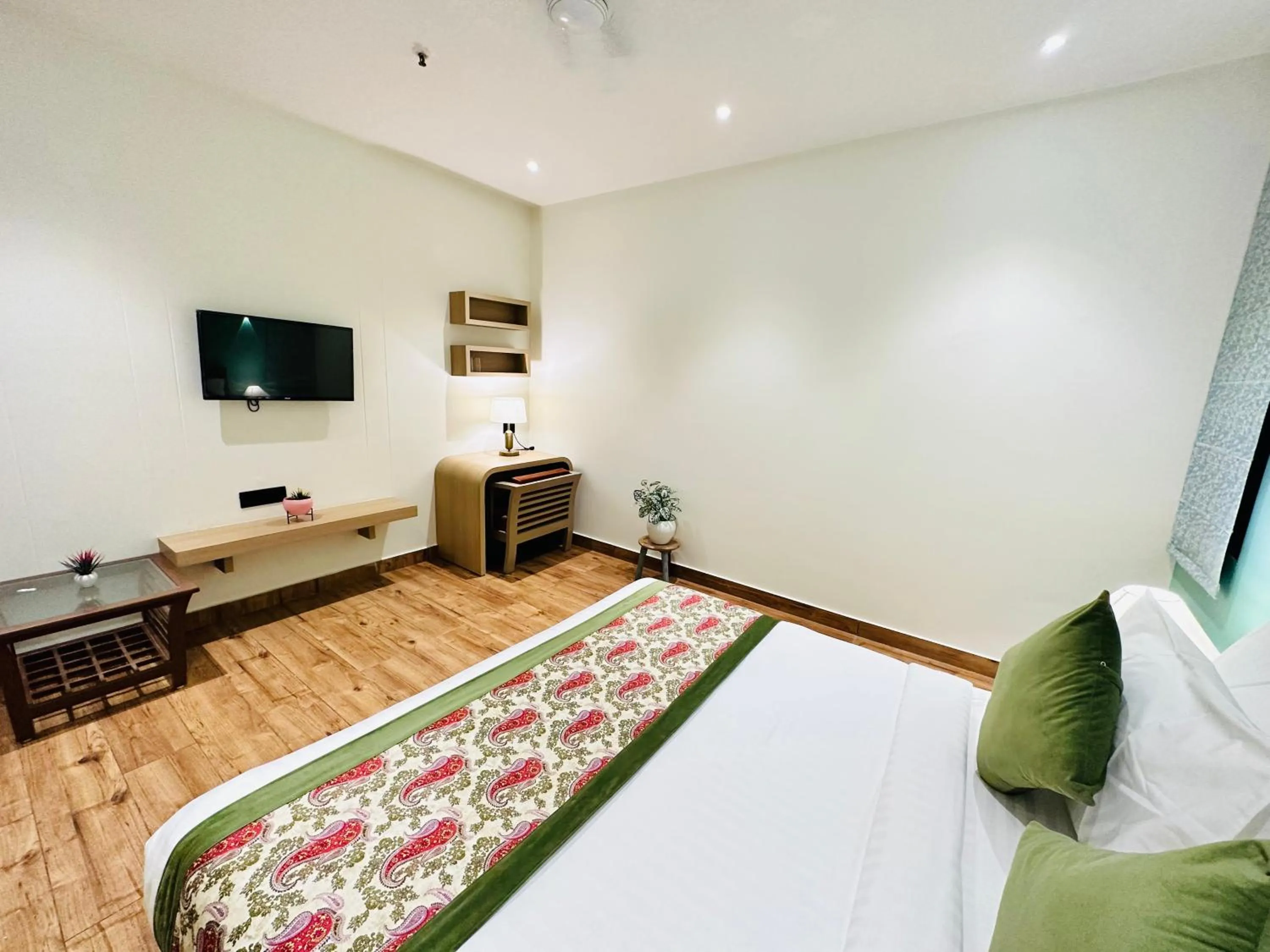 Bed in Hotel IP Swarn near Anand Vihar Vaishali Ghaziabad