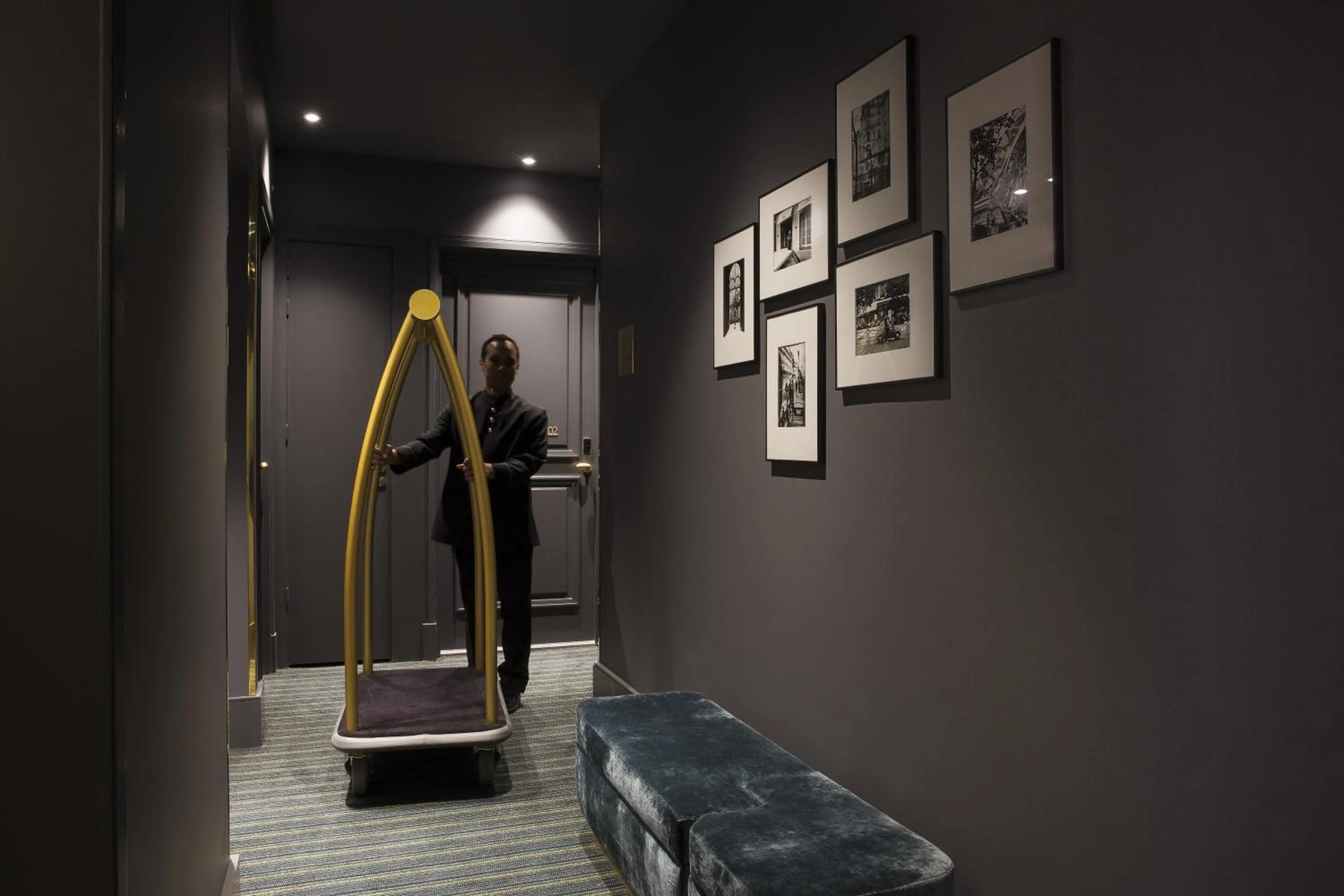 Decorative detail in Hôtel Le Marianne