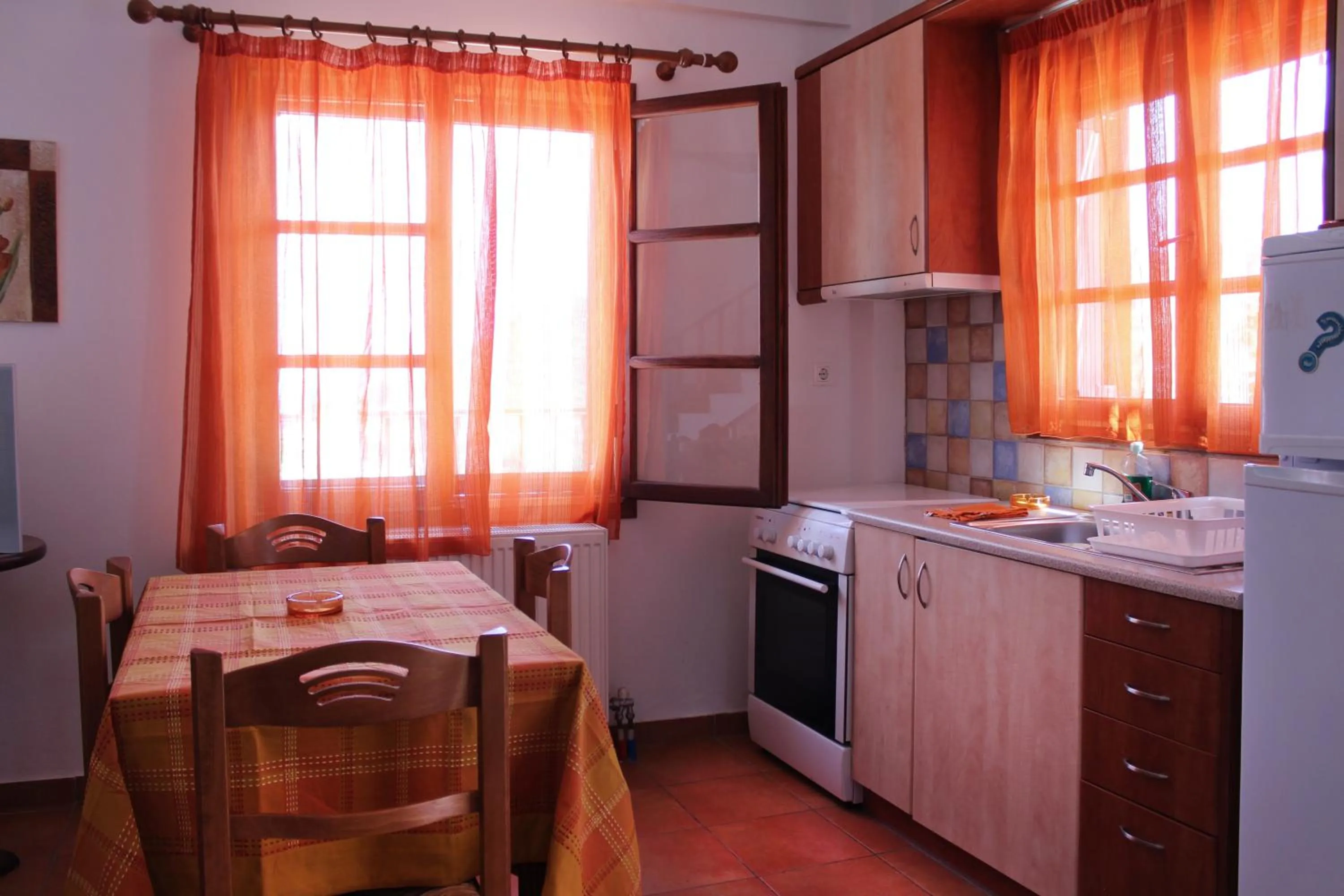 Ikaria Utopia - Cusco Studios