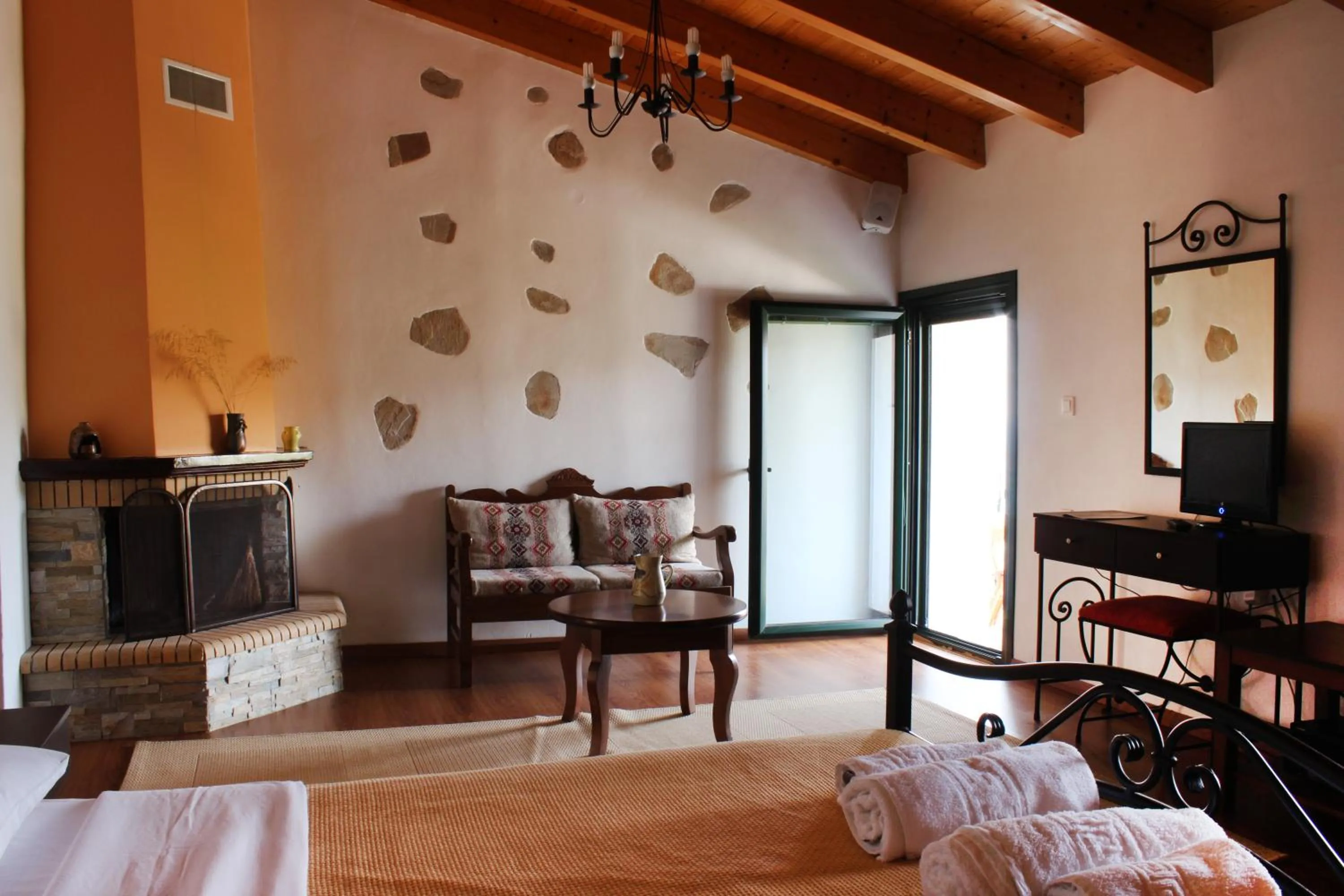 Bed in Ikaria Utopia - Cusco Studios