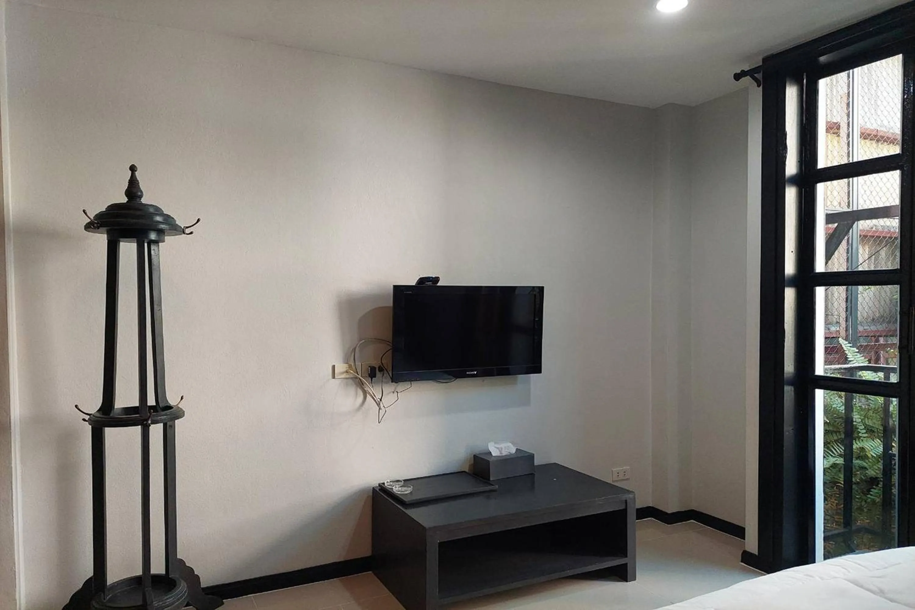 TV and multimedia, Bed in The Sculpture