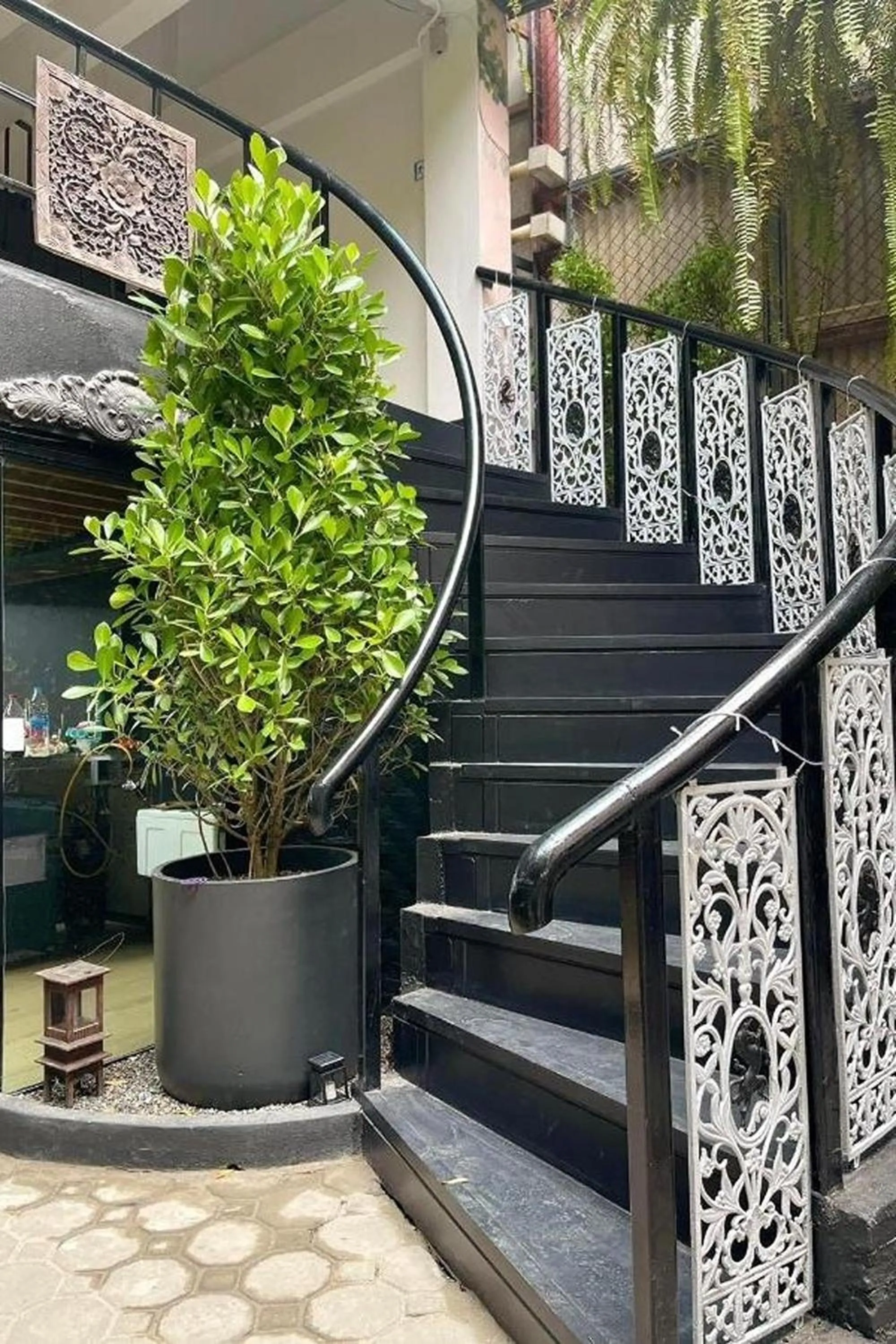 Property building in The Sculpture