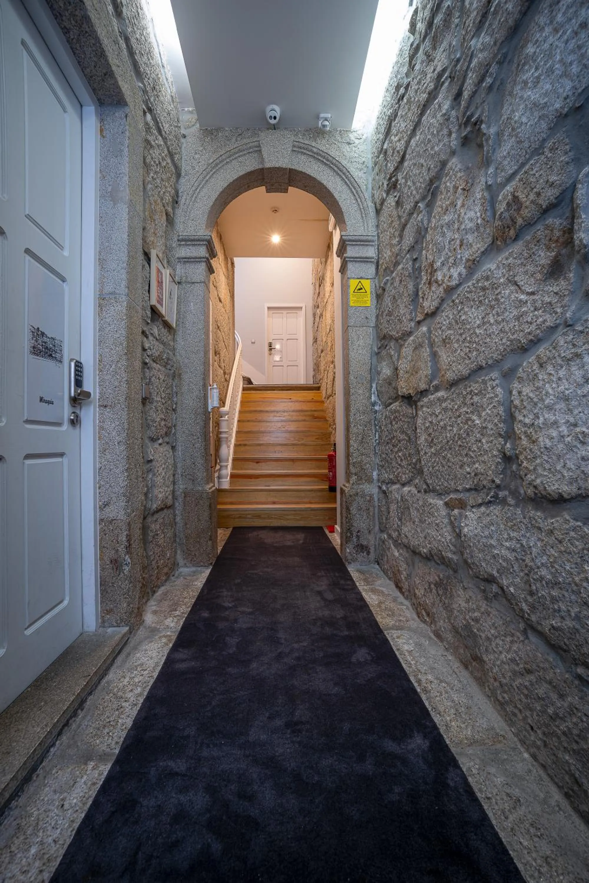 Property building in Oporto Trendy Apartments