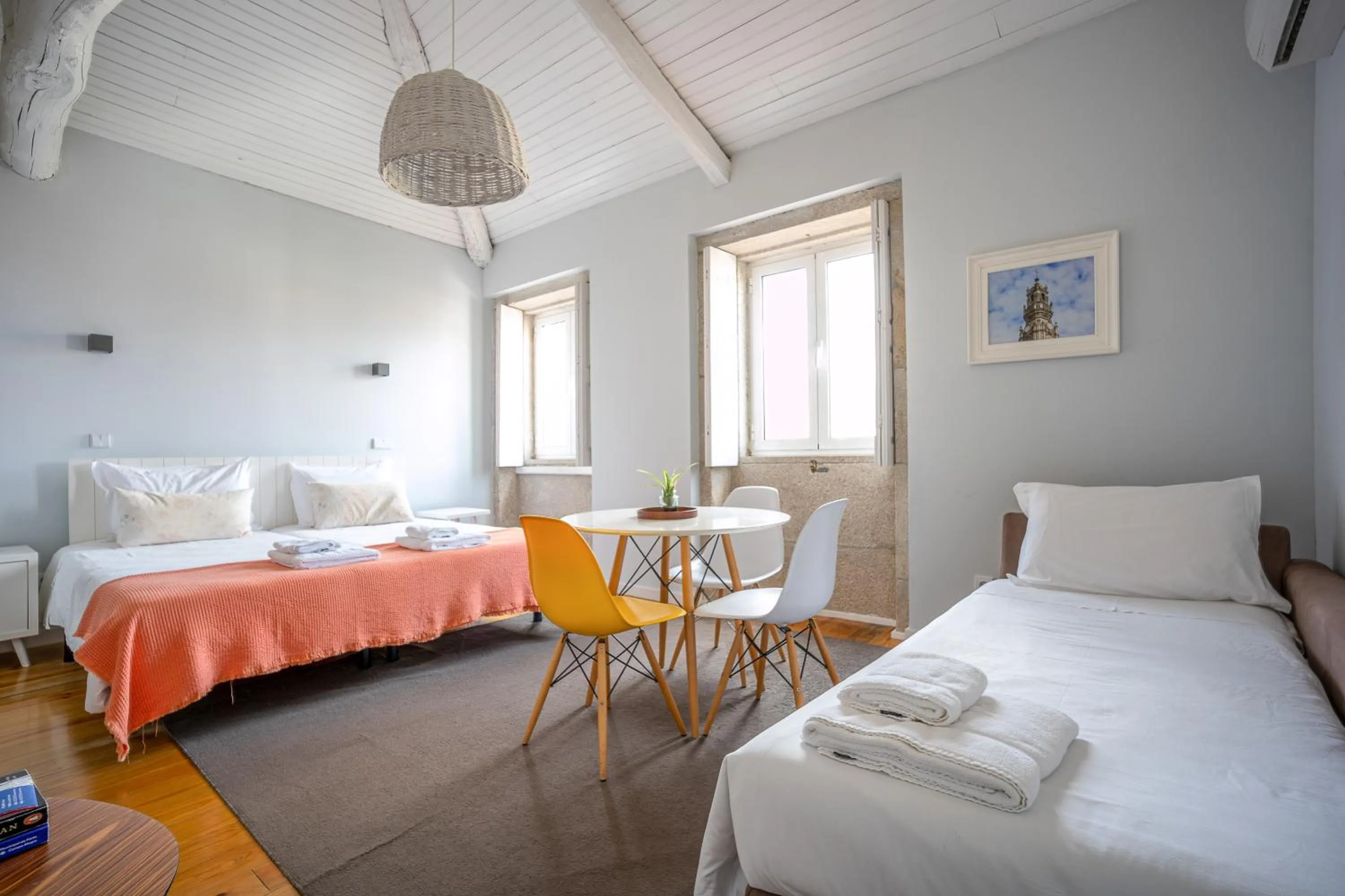 Bed in Oporto Trendy Apartments