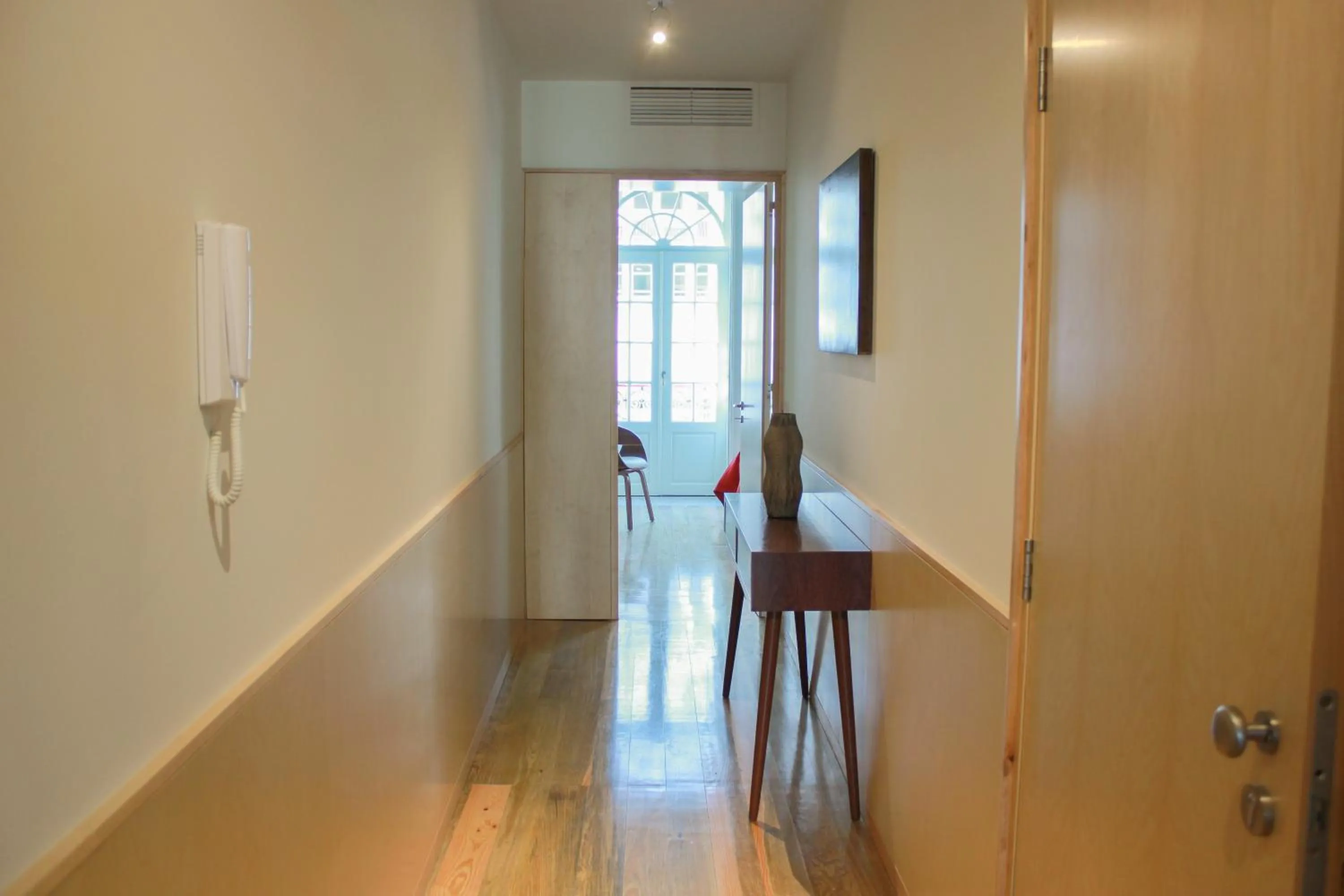 Photo of the whole room in Oporto Trendy Apartments